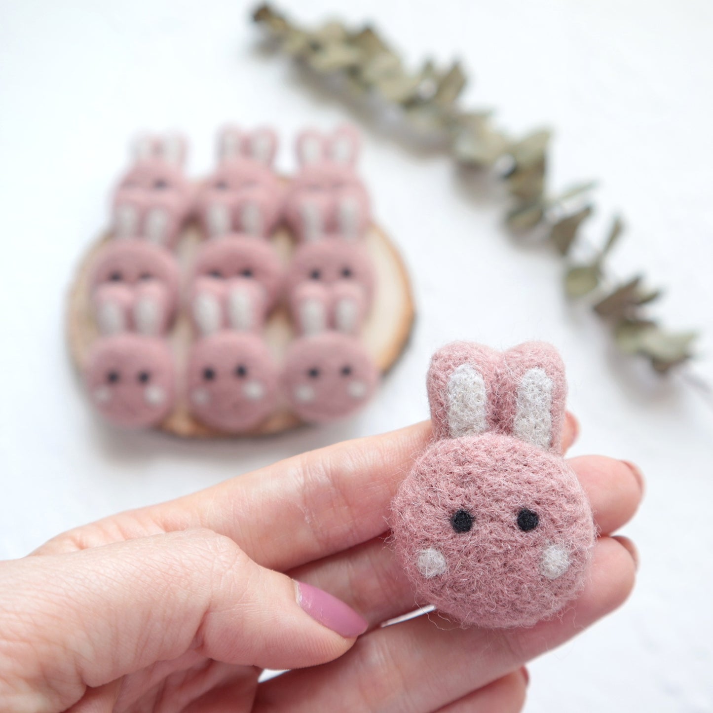 100% Wool needle felt Bunny Rabbit forest animal 1 pcs - Luxy Kraft