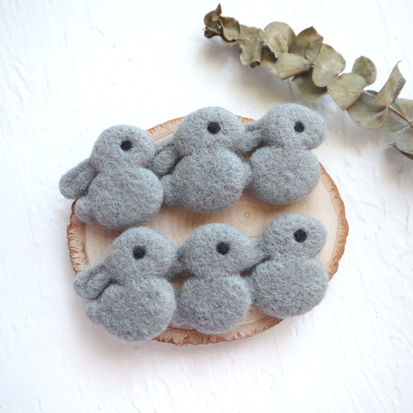 100% Wool needle felt Bunny Rabbit forest animal 4.5 cm 1 pcs - Luxy Kraft