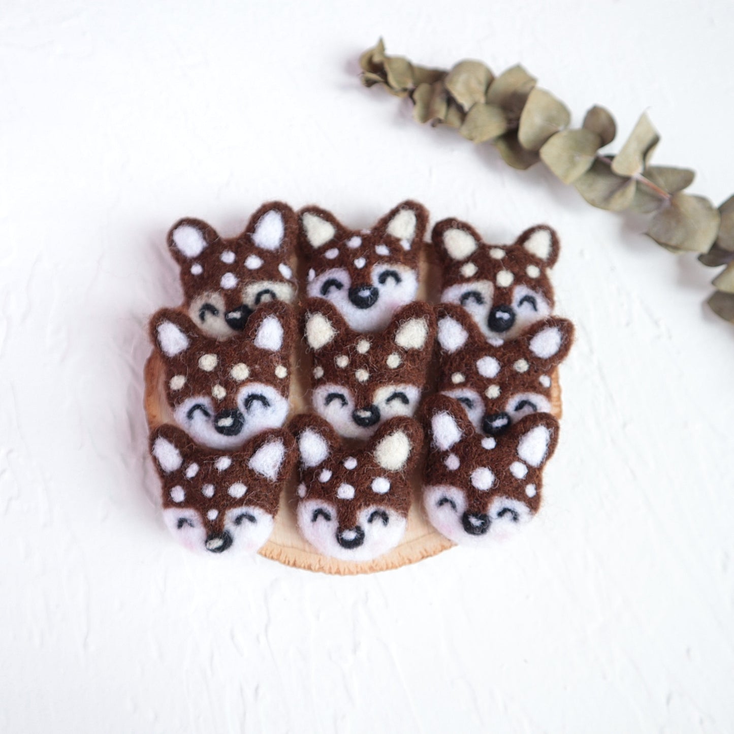 100% Wool needle felt Reindeer Forest Animals 3.7 cm - Luxy Kraft