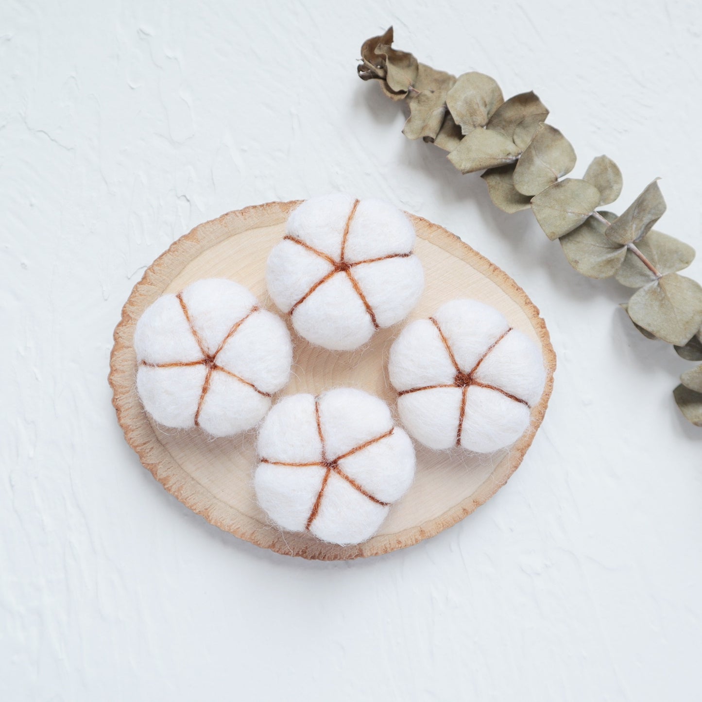 100% Wool needle felt White/Milk Cotton 4 cm - Luxy Kraft