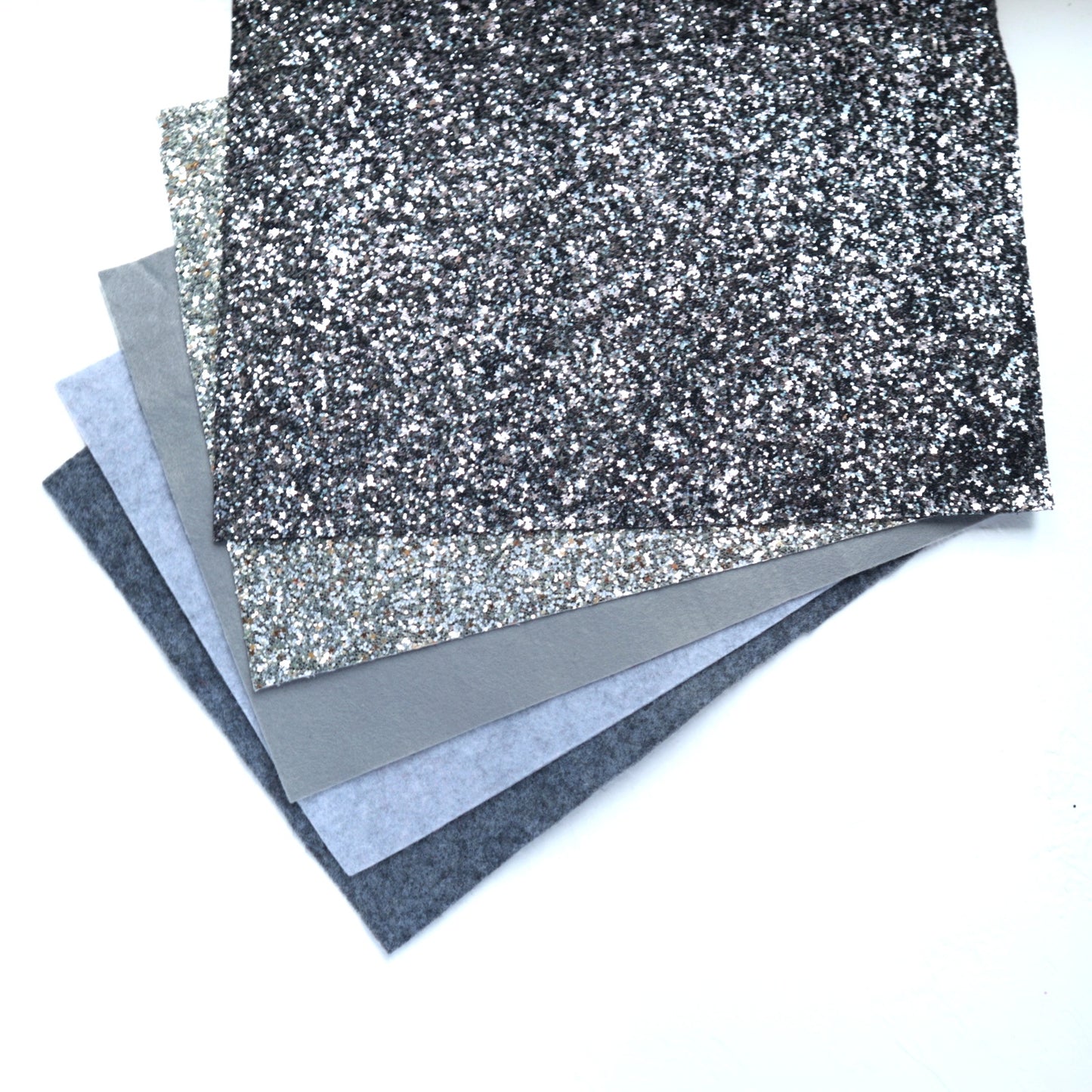SILVER SYNTHETIC LEATHER FAUX LEATHER FABRIC AND FELT 20X30 CM 5 PCS SET - Luxy Kraft