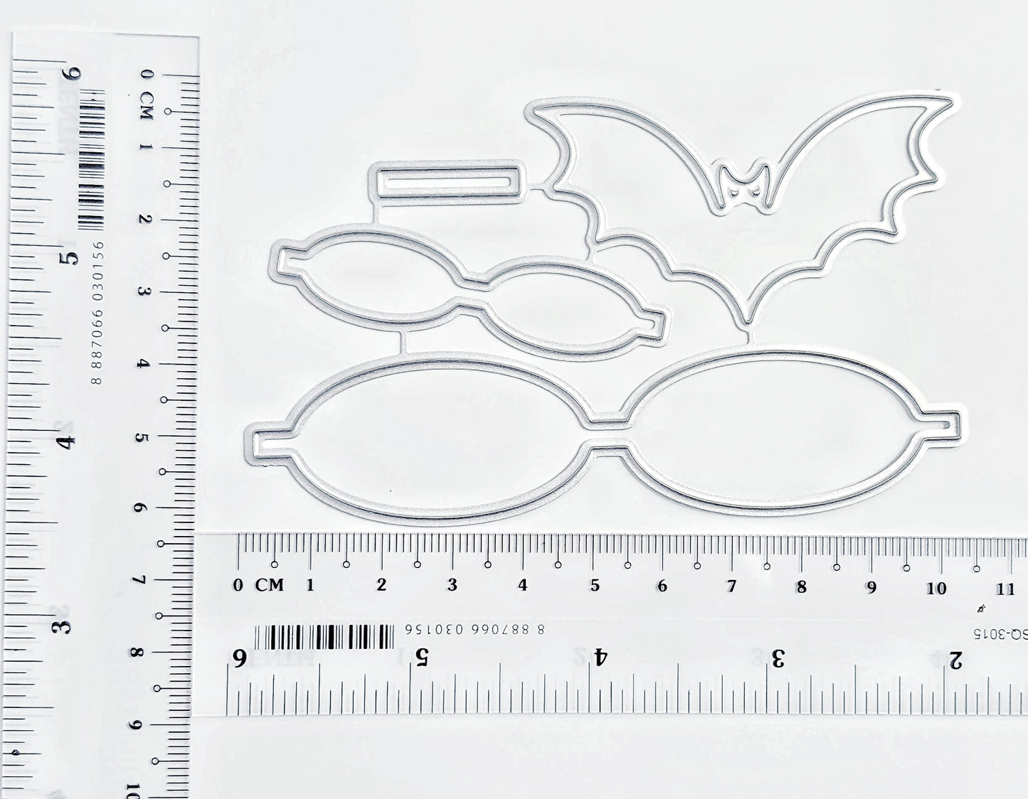Bow tie Bat cutting dies 4 pcs 10.3x6.1 cm - Luxy Kraft