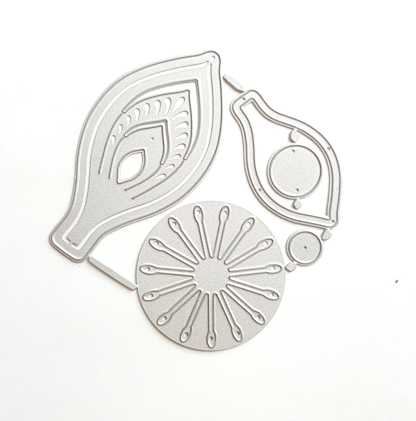 3D FLOWER CUTTING DIES 9.5x9 CM - Luxy Kraft