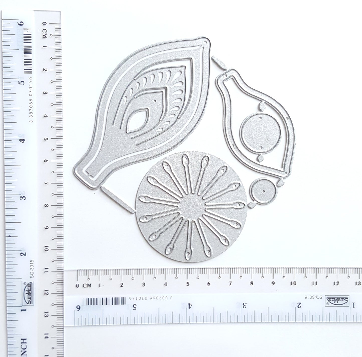3D FLOWER CUTTING DIES 9.5x9 CM - Luxy Kraft