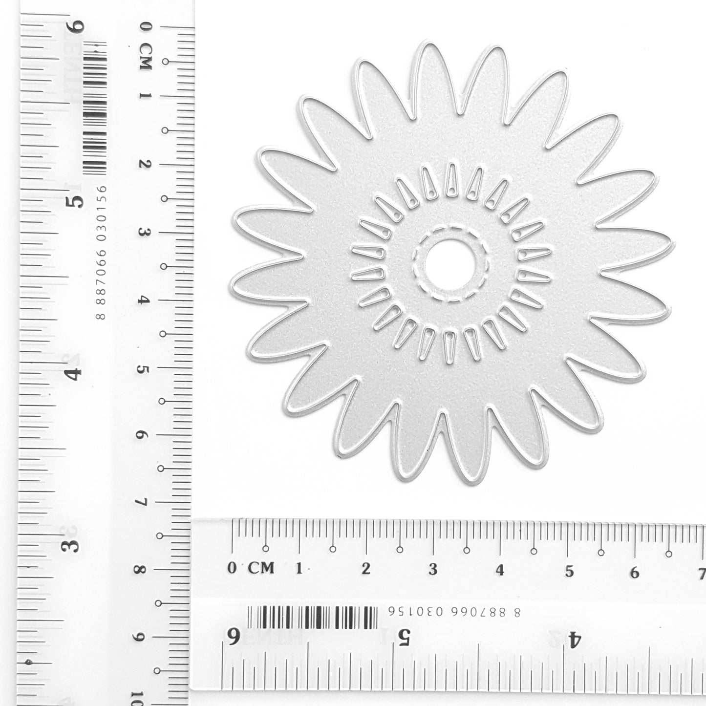 3D FLOWER FRAME CUTTING DIE 7 cm - Luxy Kraft