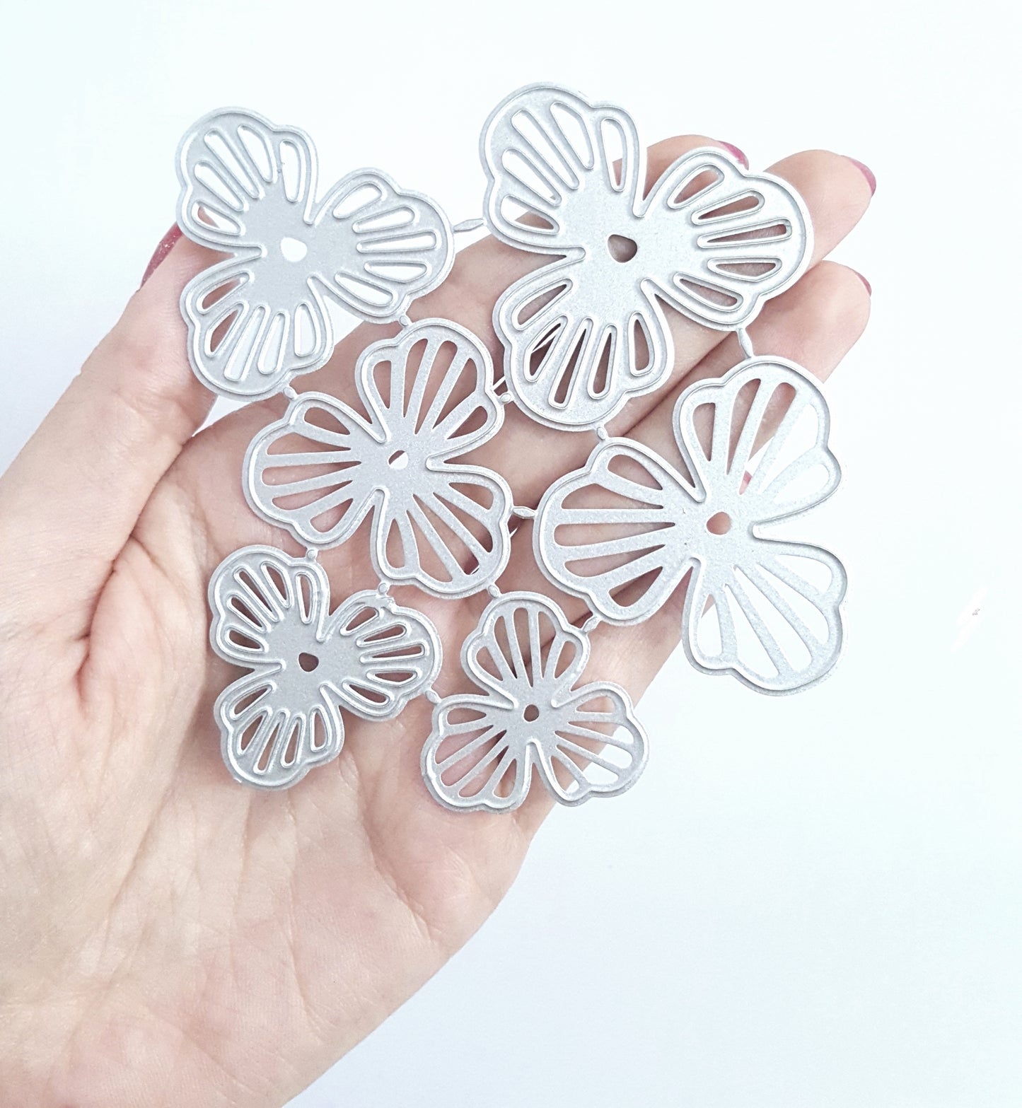 FLOWER CUTTING DIES SET 6 PCS 7.4x10.8 cm - Luxy Kraft