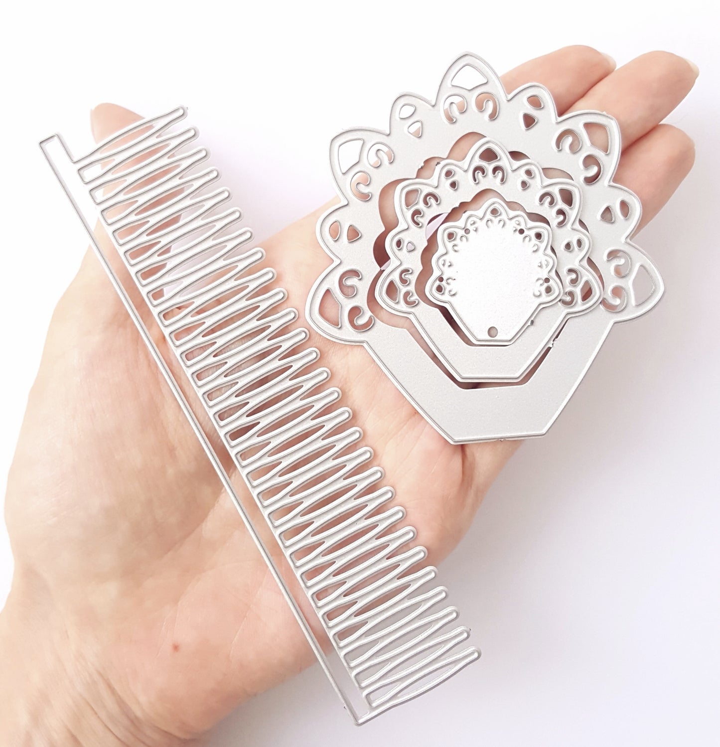 3D FLOWERS CUTTING DIES SET 4 PCS - Luxy Kraft