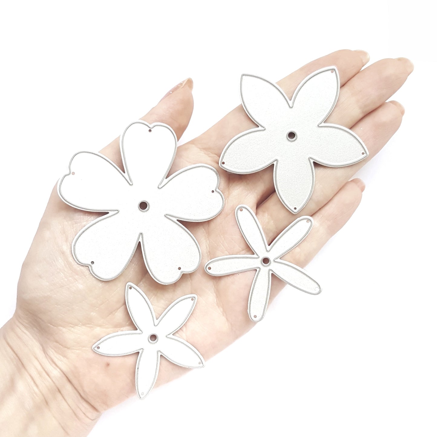 FLOWERS CUTTING DIES 4 PCS SET - Luxy Kraft