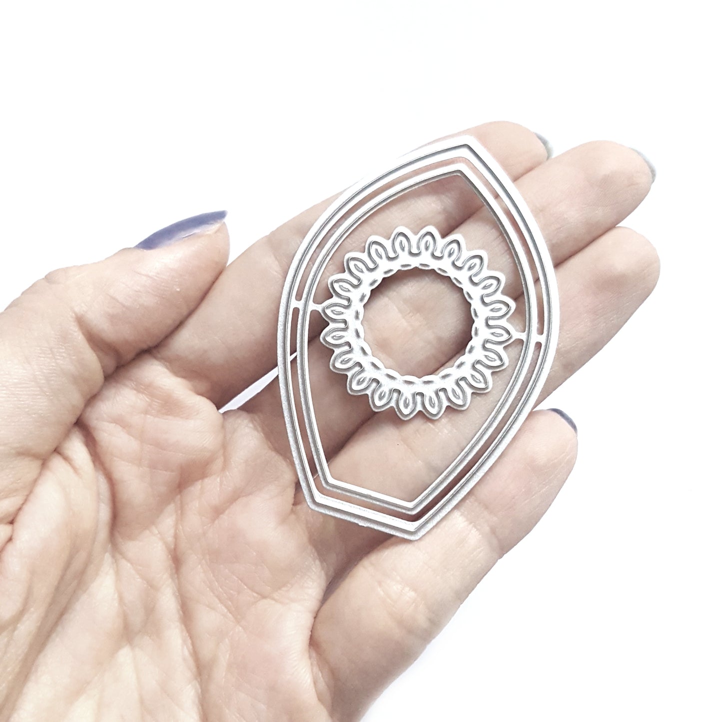 FLOWERS PETALS CUTTING DIES - Luxy Kraft
