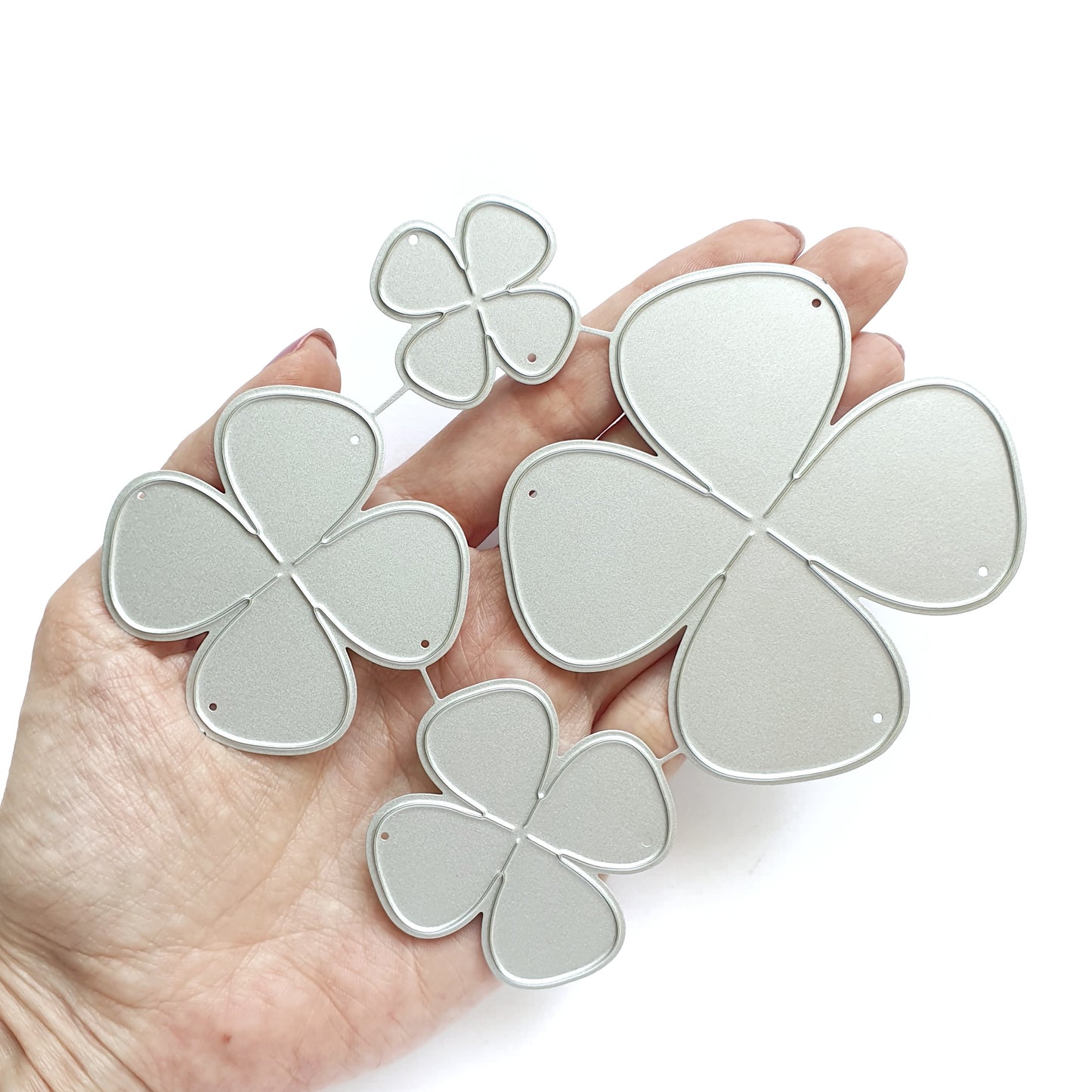 FLOWER ROSE CUTTING DIES 4 PCS SET - Luxy Kraft