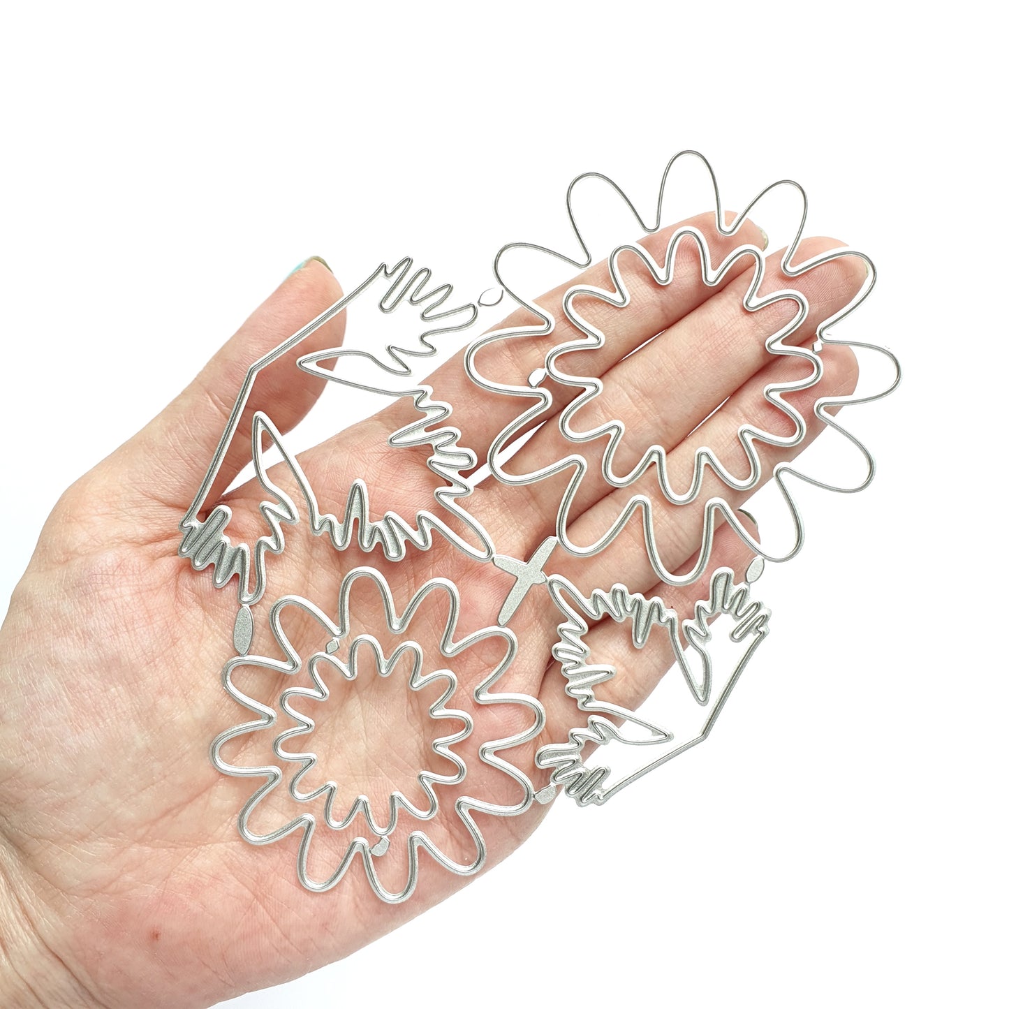 CHRYSANTHEMUM FLOWER LEAVES CUTTING DIES - Luxy Kraft