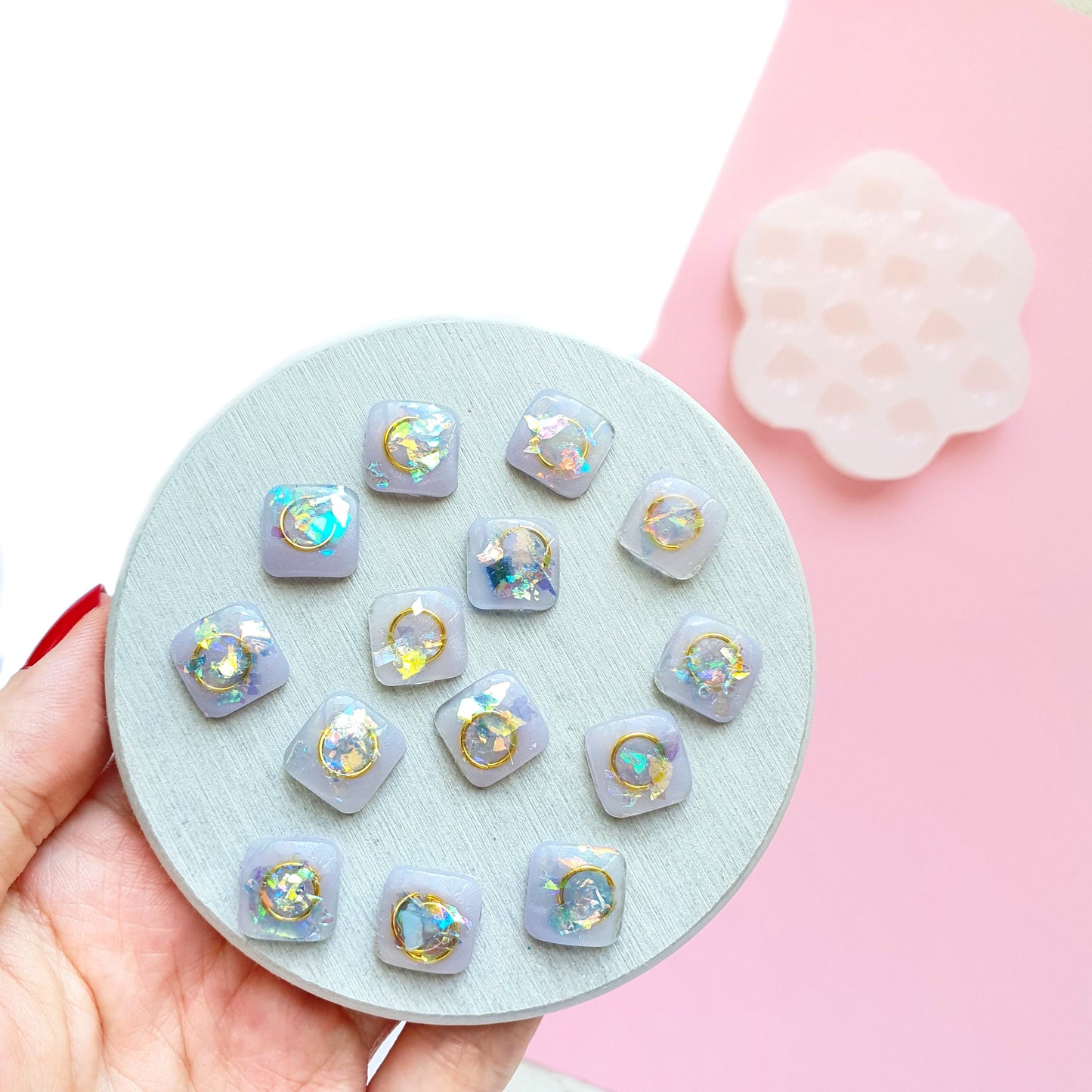 Silicone earrings mold for resin and epoxy for 14 cabochones - Luxy Kraft