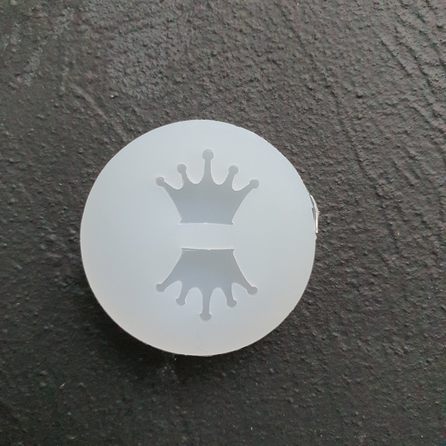 Silicone earring mold Crown Jewelry Resin mould for resin and epoxy - Luxy Kraft