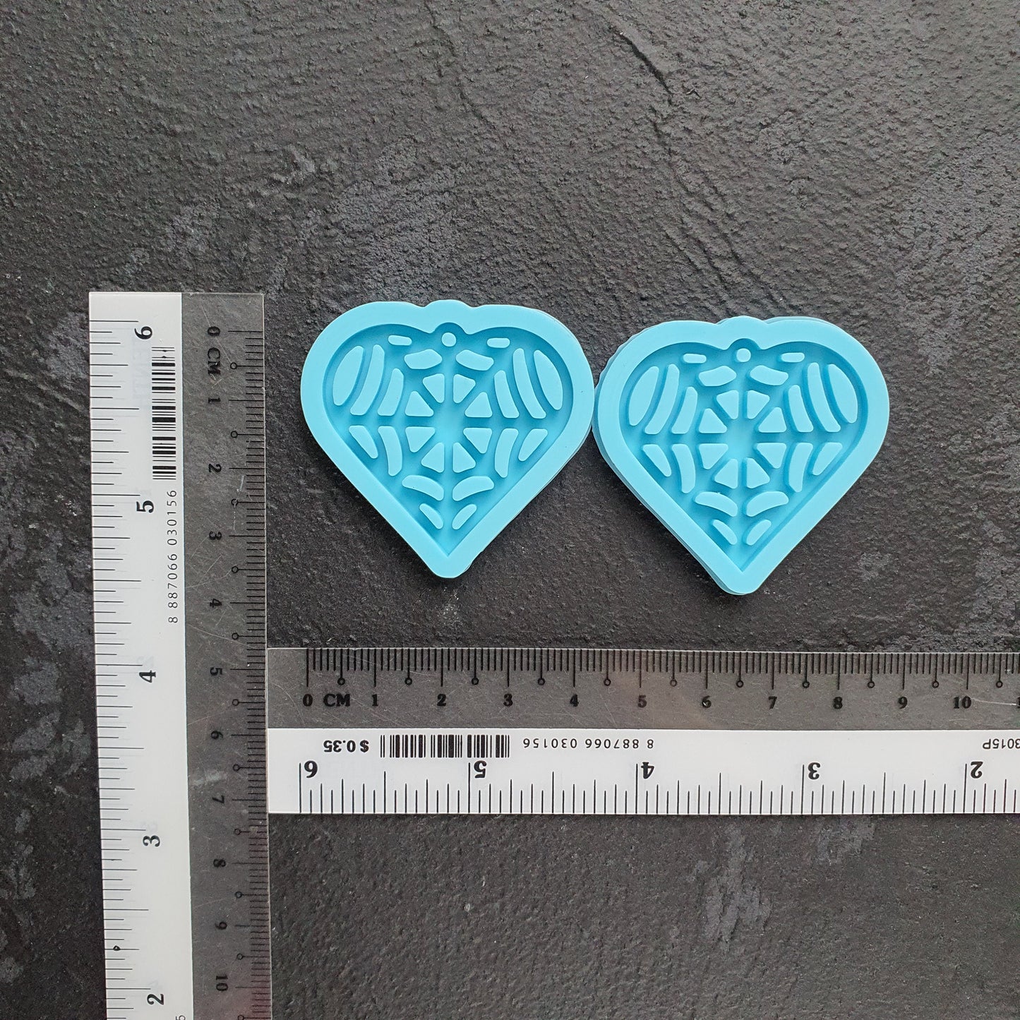 Silicone earrings mold "Halloween Spiderweb" for resin and epoxy - Luxy Kraft