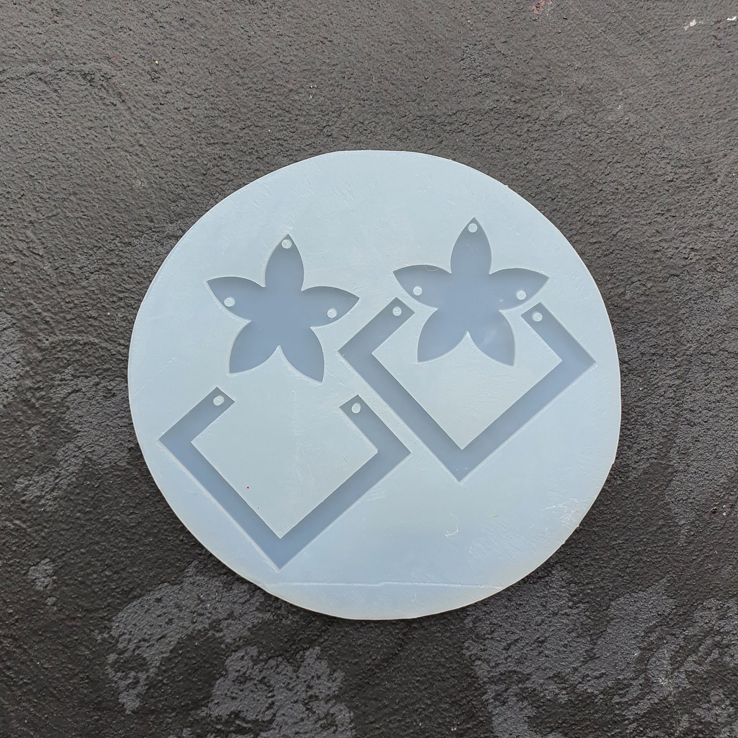 Silicone earrings mold "Flower" Jewelry Resin mould for resin and epoxy - Luxy Kraft