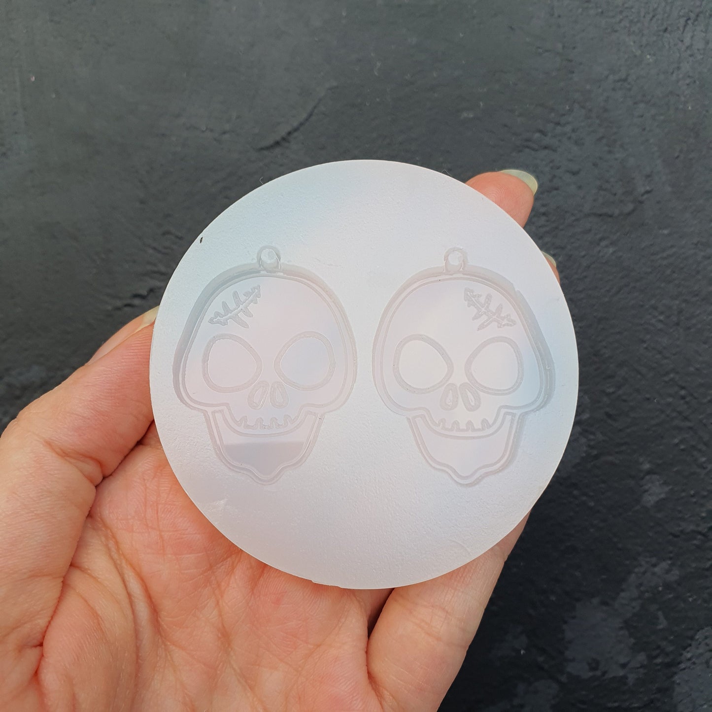 Halloween "Scull" Silicone earrings mold for resin and epoxy - Luxy Kraft