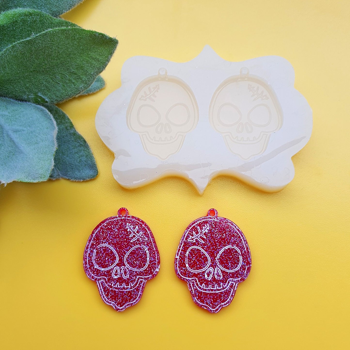 Halloween "Scull" Silicone earrings mold for resin and epoxy