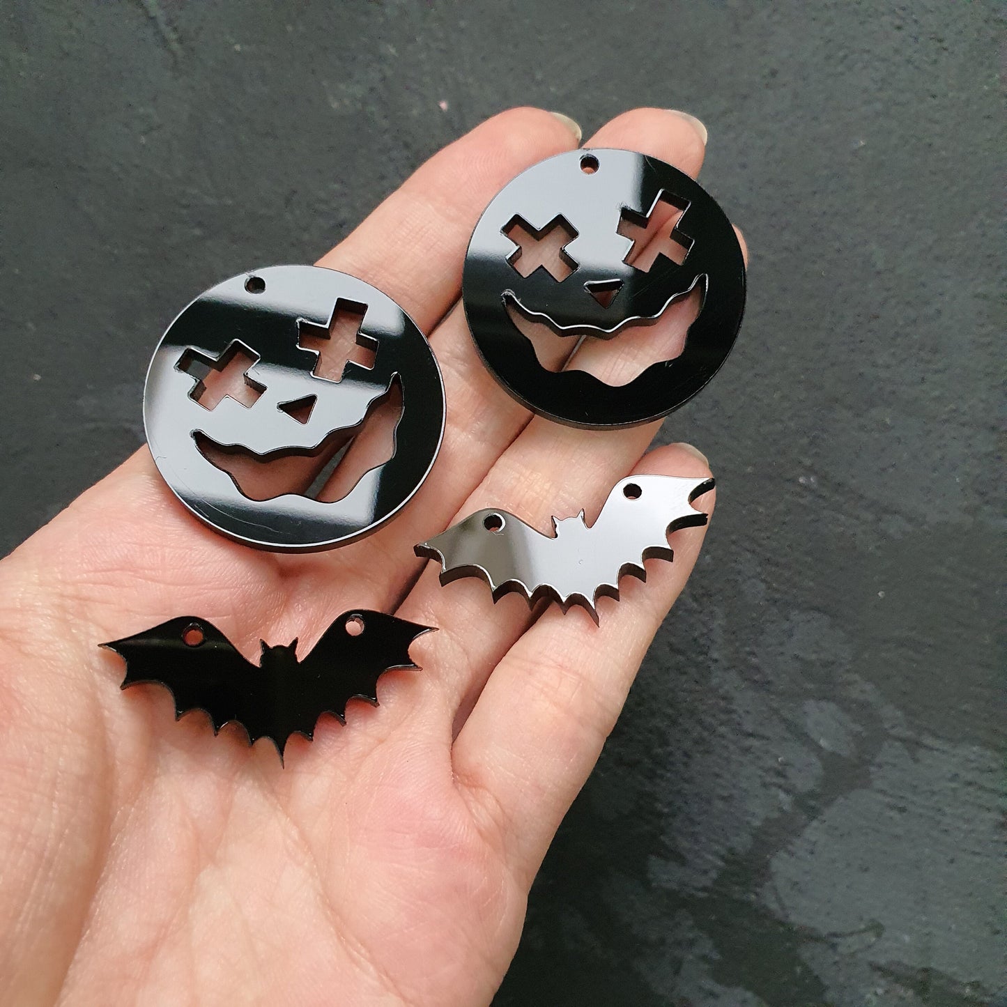 Halloween "Smyle, bat" Silicone earrings mold for resin and epoxy