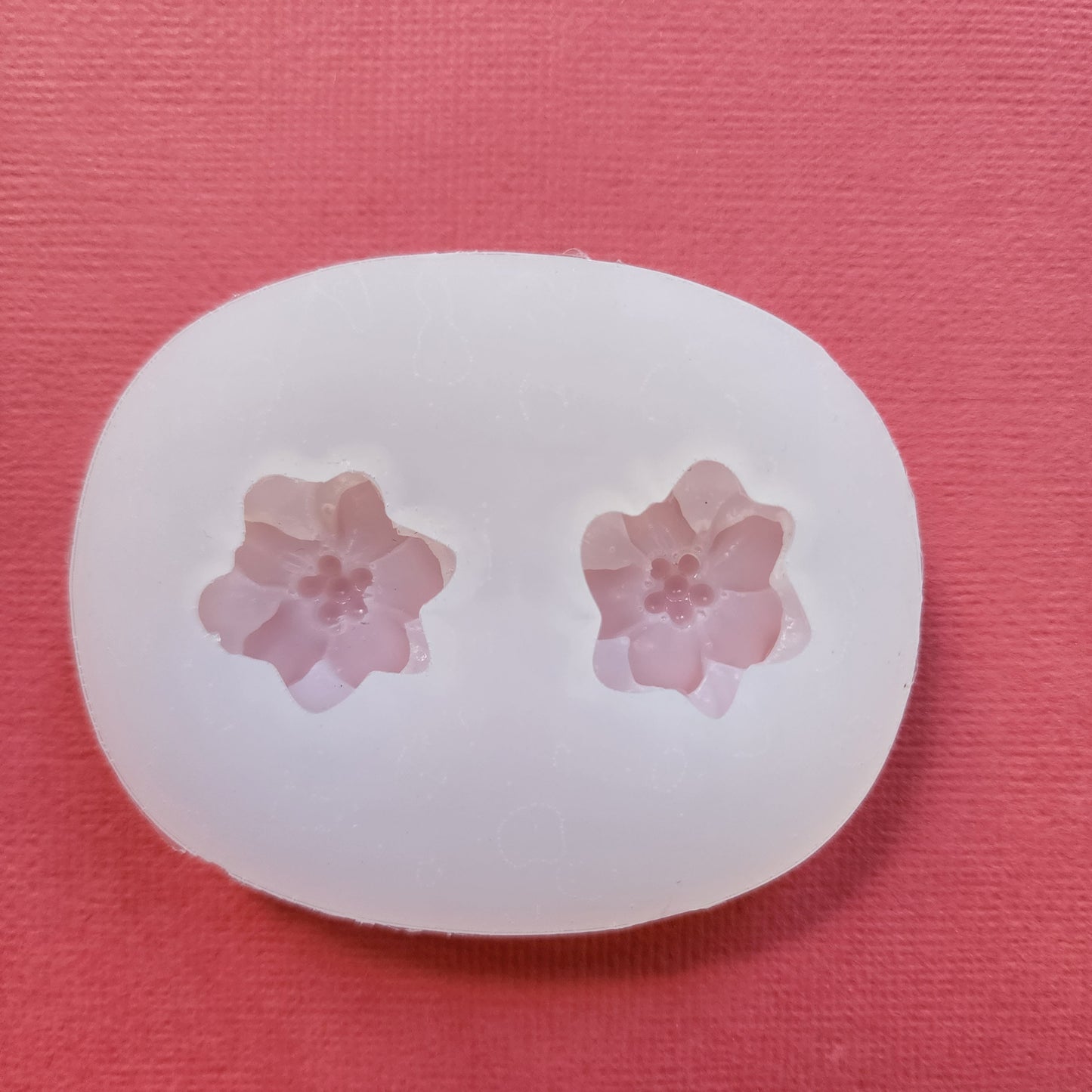 Silicone earrings mold / Silicone epoxy mold / Silicone earring moulds /Silicone UV resin molds/Flower stud silicone jewelry mold/Matte mold