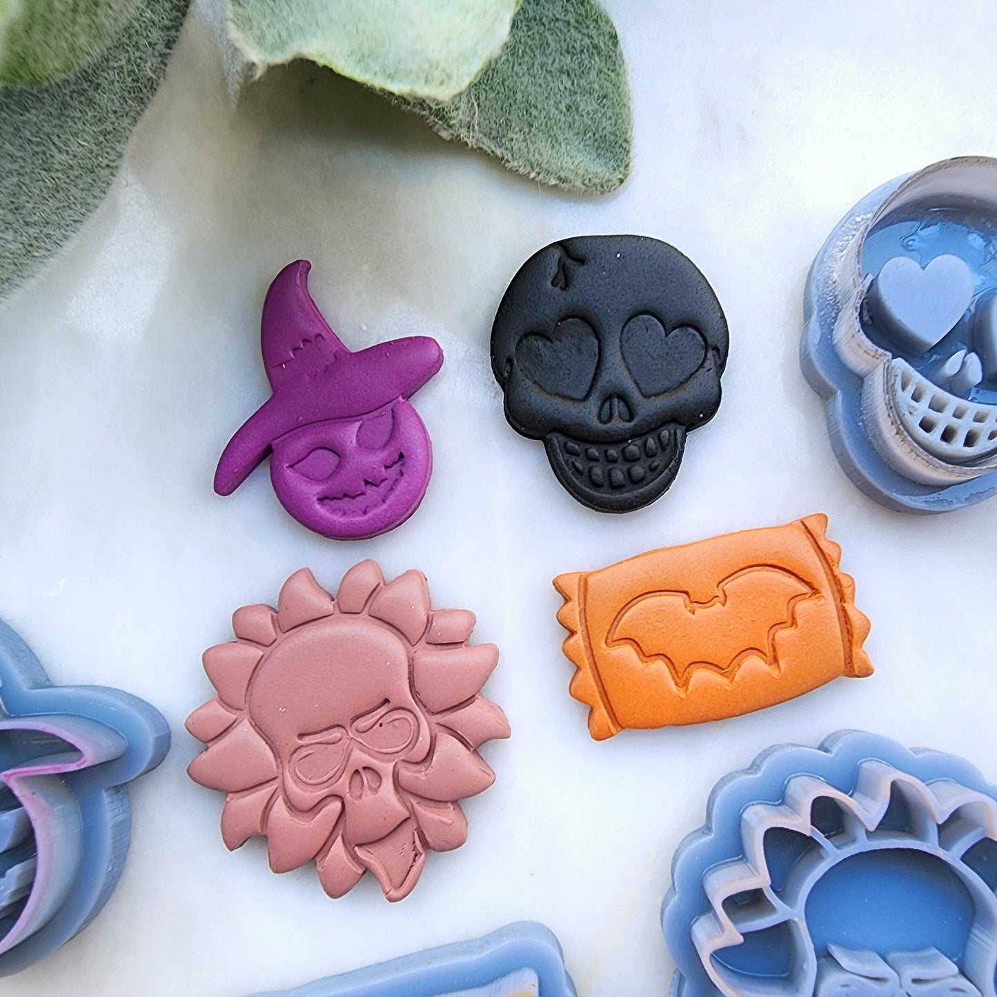 Halloween Polymer Clay cutters Stud earring clay cutters Earrings molds Polymer clay tool Witch pumpkin Skull Bat sharp cutter stamp
