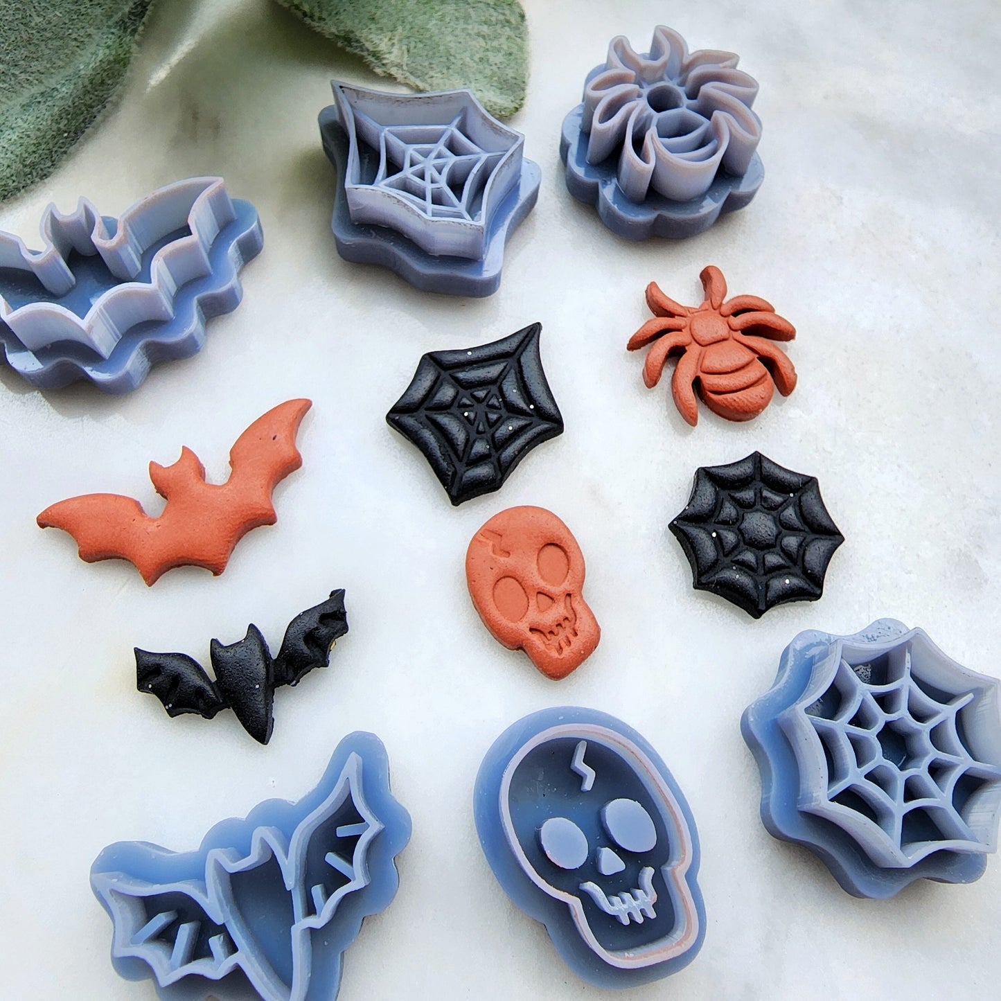 Halloween Polymer Clay cutters Stud earring clay cutters Earrings molds Polymer clay tool Pumpkin Bat Skull Spider net sharp cutter stamp