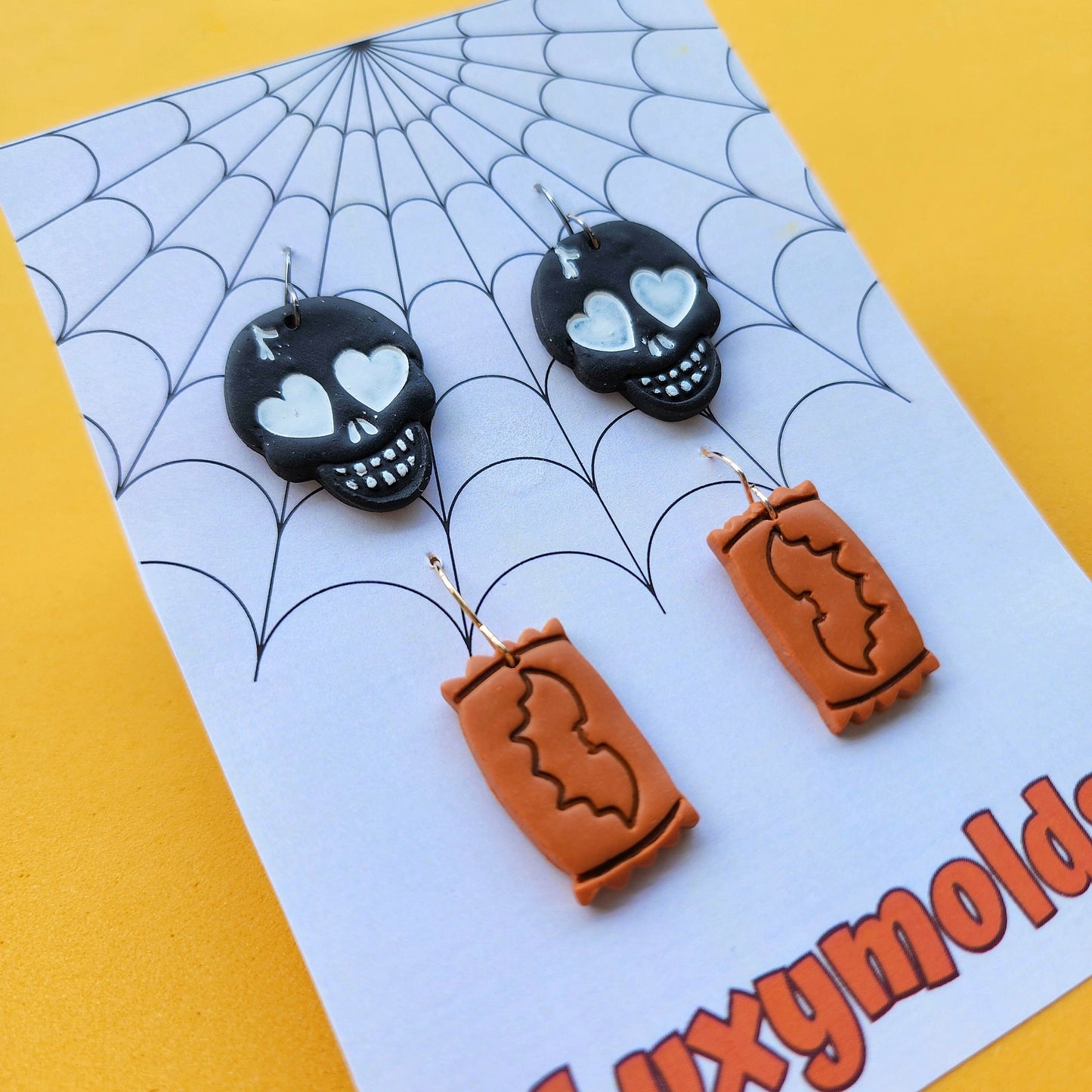 2 pcs set Halloween Polymer Clay cutters Stud earring clay cutters Earrings molds Polymer clay tool Skull Bat candy sharp cutter stamp
