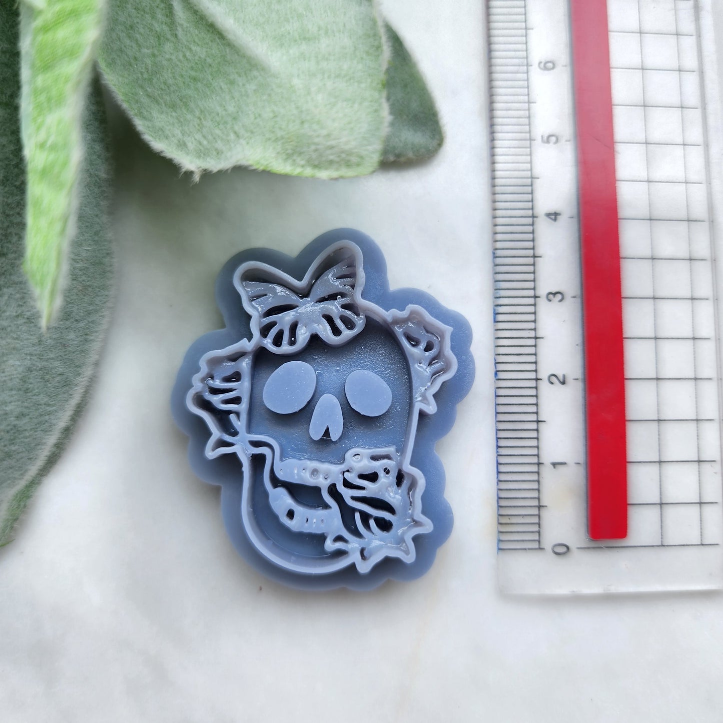 Halloween Polymer Clay cutters Stud earrings clay cutters Earrings mold Polymer clay tool Skull flower sharp cutter stamp Jewelry cutter