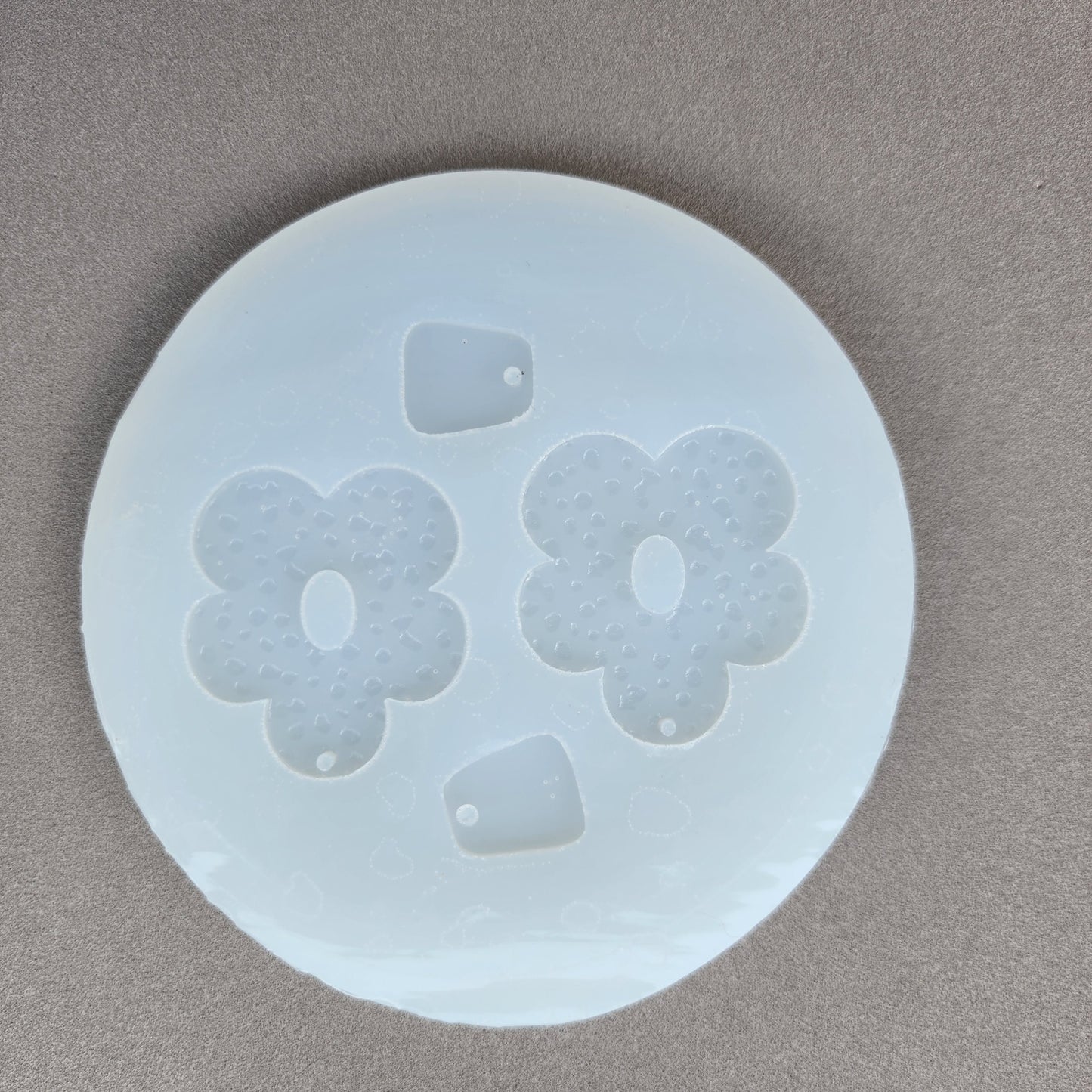 Silicone earrings mold / Silicone epoxy mold / Silicone UV resin molds / Flower earrings silicone jewelry mold / Matte effect earring mold