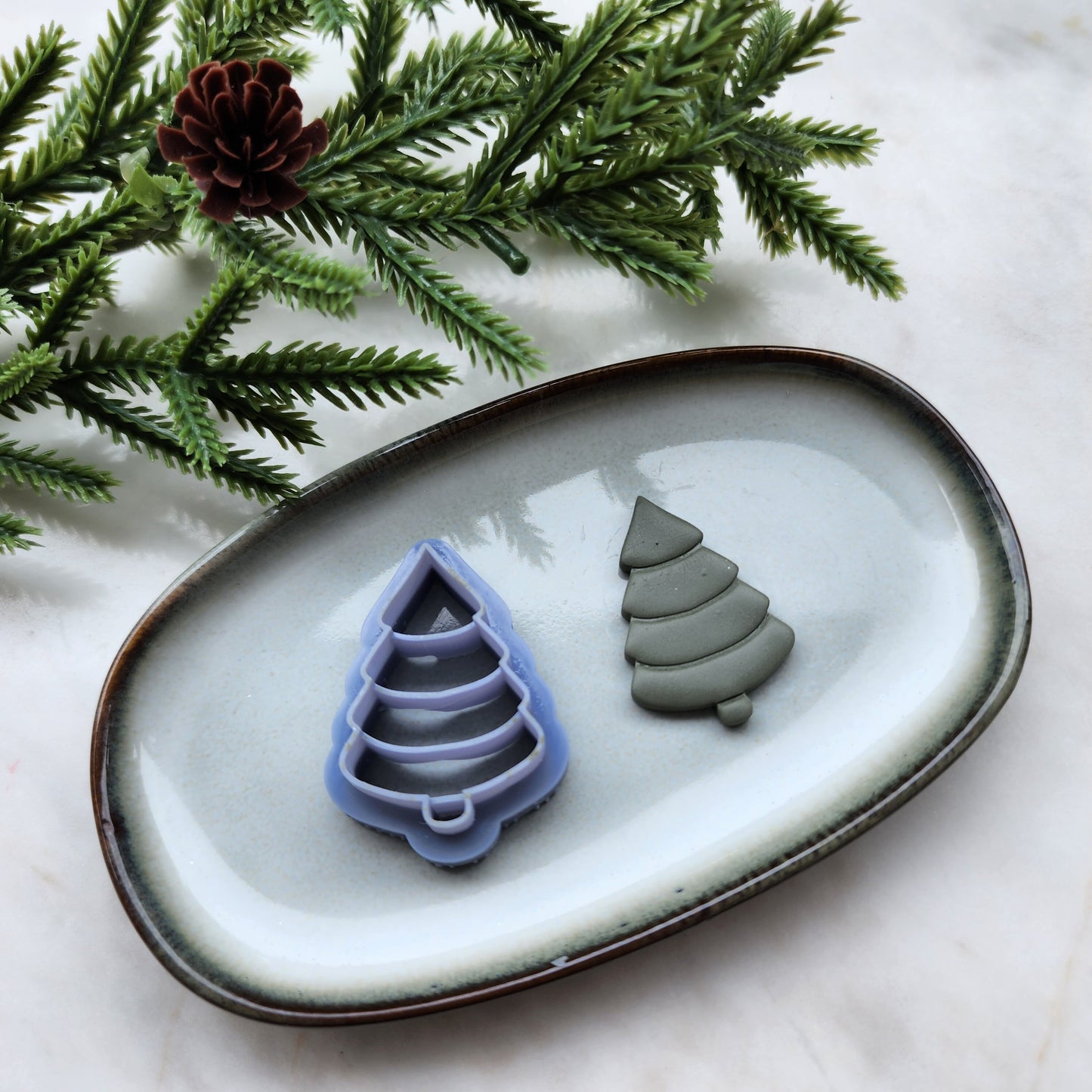 Christmas Polymer Clay cutters Christmas tree Earrings molds Polymer clay tool sharp cutter stamp Jewelry stud earrings cutters