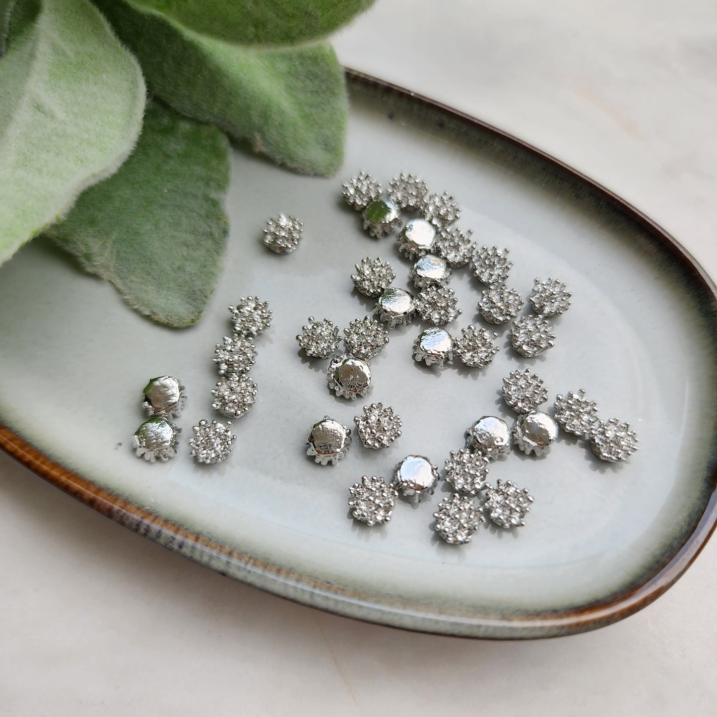 10 pcs Flower centers Flower Silver metal stamens Earrings components Earrings findings DIY jewelry Jewelry supplies Polymer clay supplies