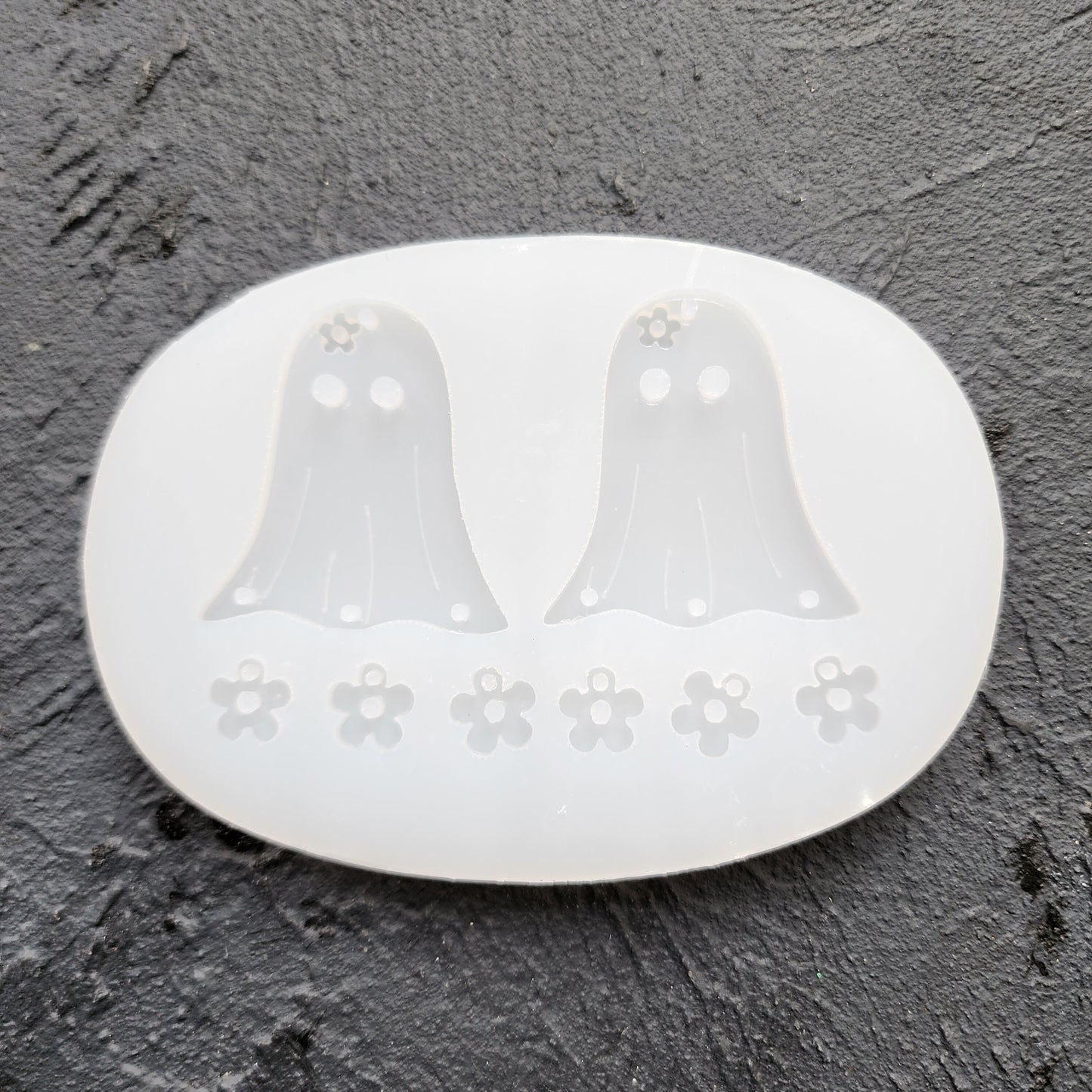 Silicone earrings mold / Silicone epoxy mold / Silicone UV resin molds / Halloween Ghost earrings silicone jewelry mold