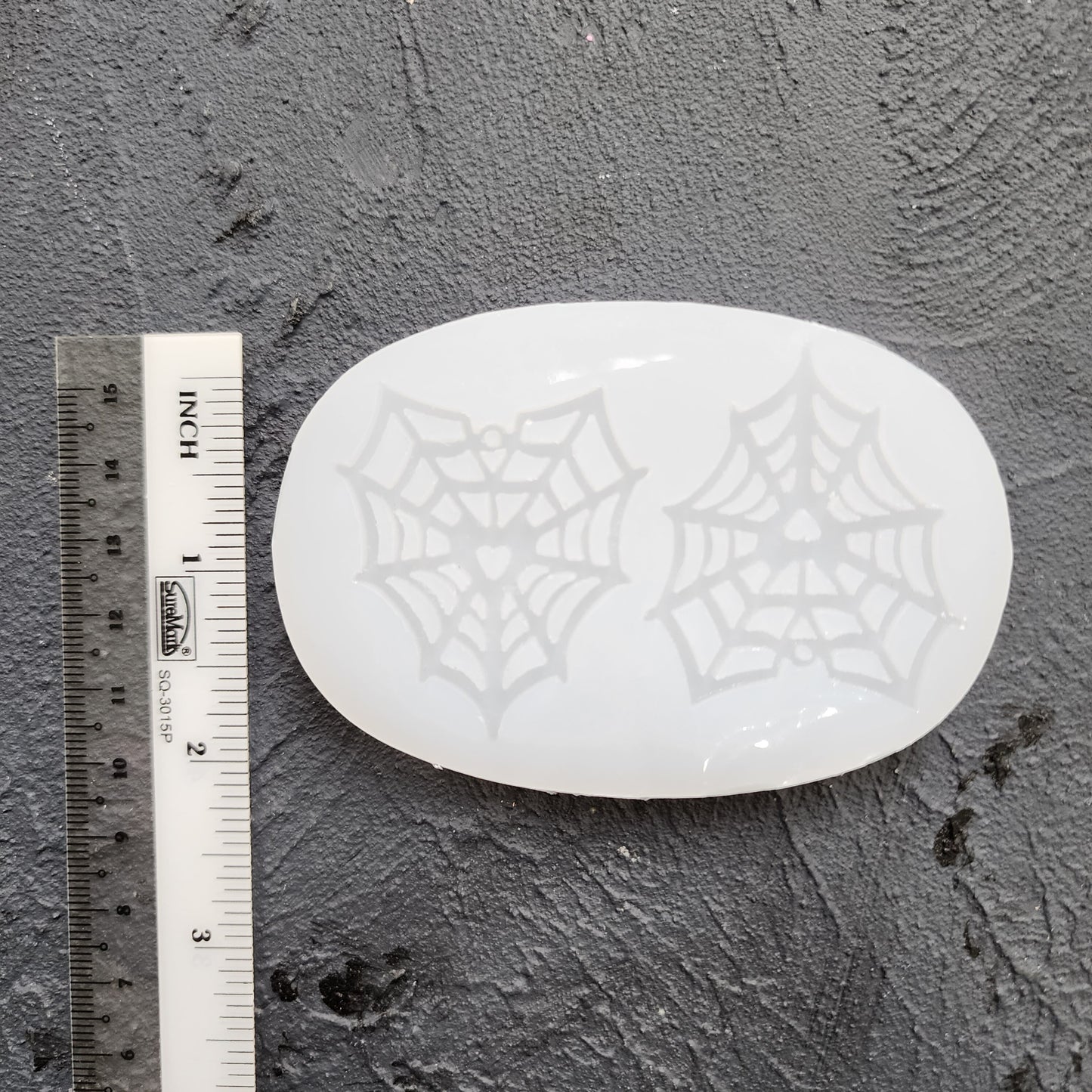 Silicone earrings mold / Silicone epoxy mold / Silicone UV resin molds / Halloween Spider net earrings silicone jewelry mold