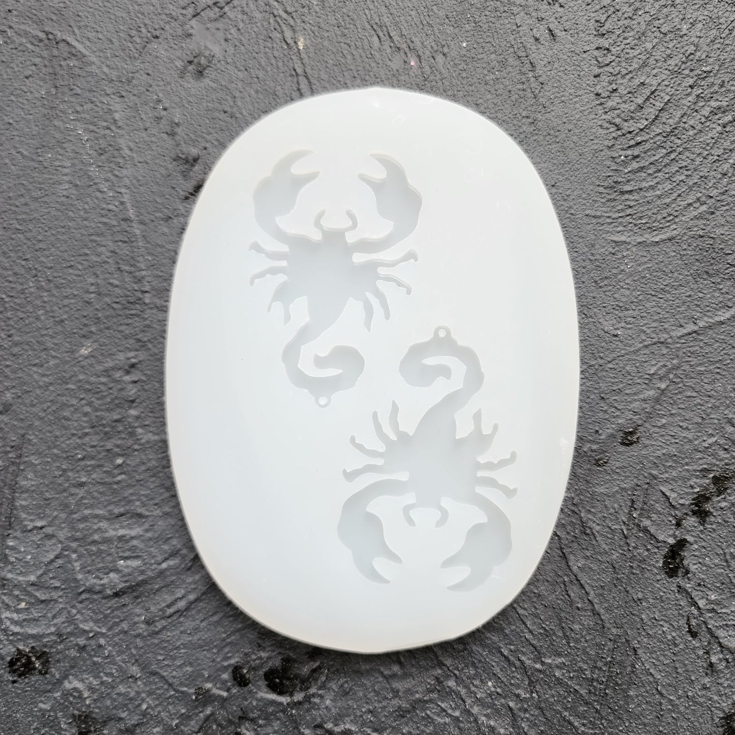 Silicone earrings mold / Silicone epoxy mold / Silicone UV resin molds / Scorpion earrings silicone jewelry mold