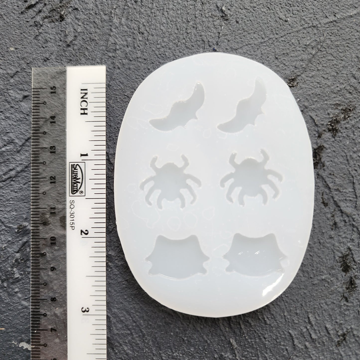 Silicone earrings mold / Silicone epoxy mold / Silicone earring moulds /Silicone UV resin molds/Halloween stud earring silicone jewelry mold