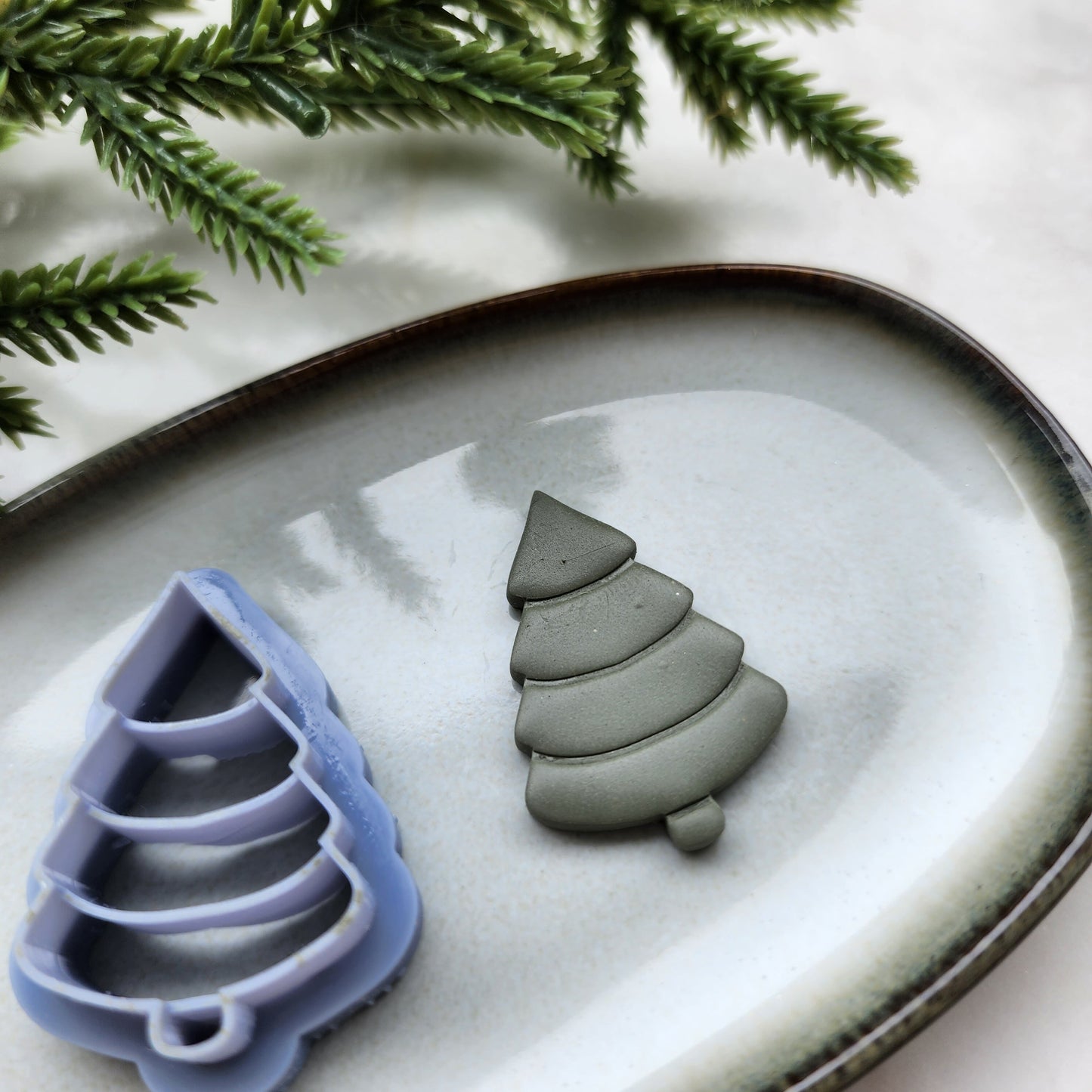 Christmas Polymer Clay cutters Christmas tree Earrings molds Polymer clay tool sharp cutter stamp Jewelry stud earrings cutters
