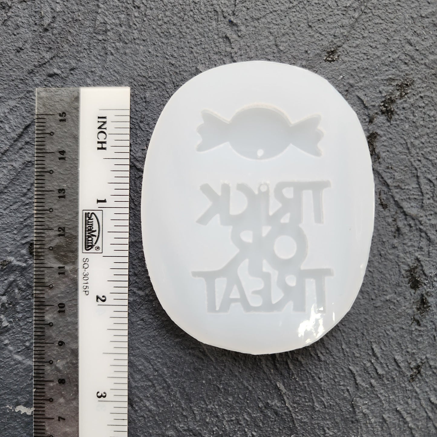 Silicone earrings mold / Silicone epoxy mold / Silicone UV resin molds / Halloween Candy earrings silicone jewelry mold