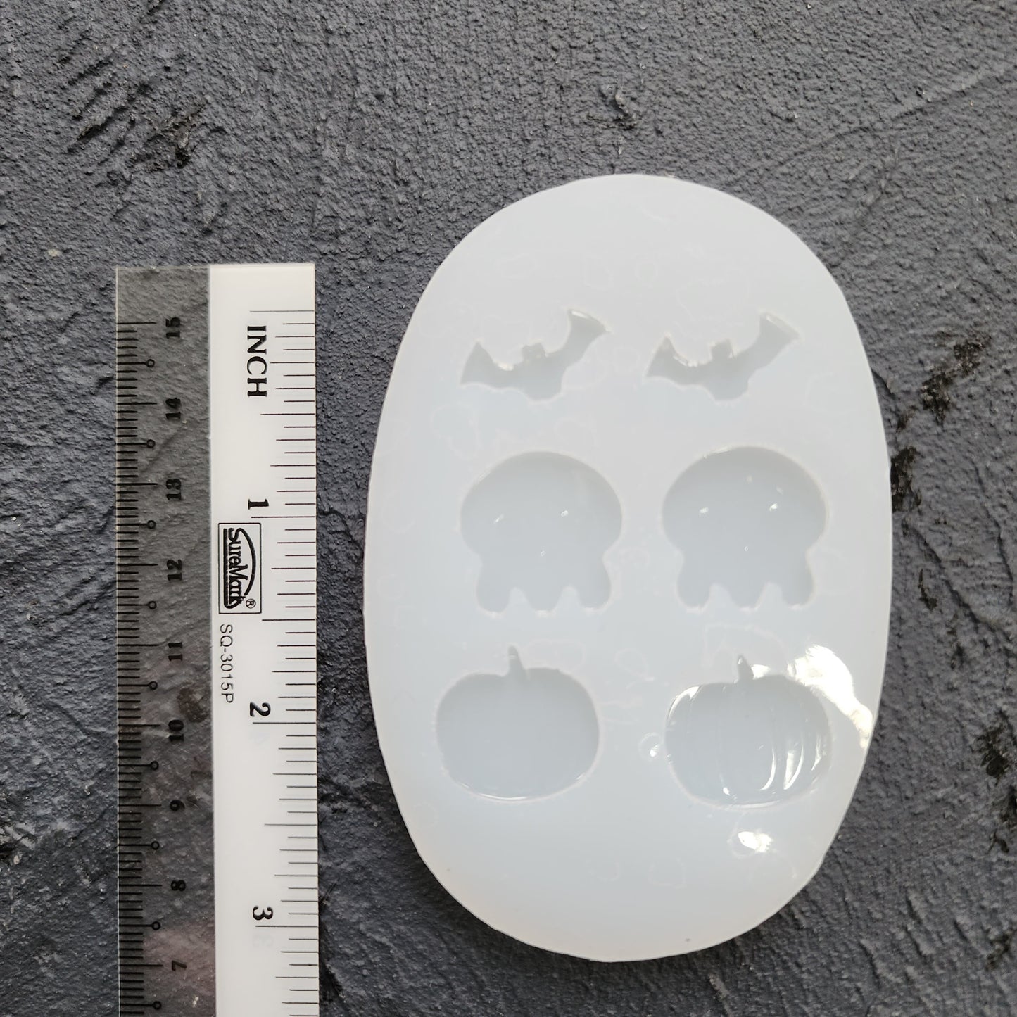 Silicone earrings mold / Silicone epoxy mold / Silicone earring moulds /Silicone UV resin molds/Halloween stud earring silicone jewelry mold