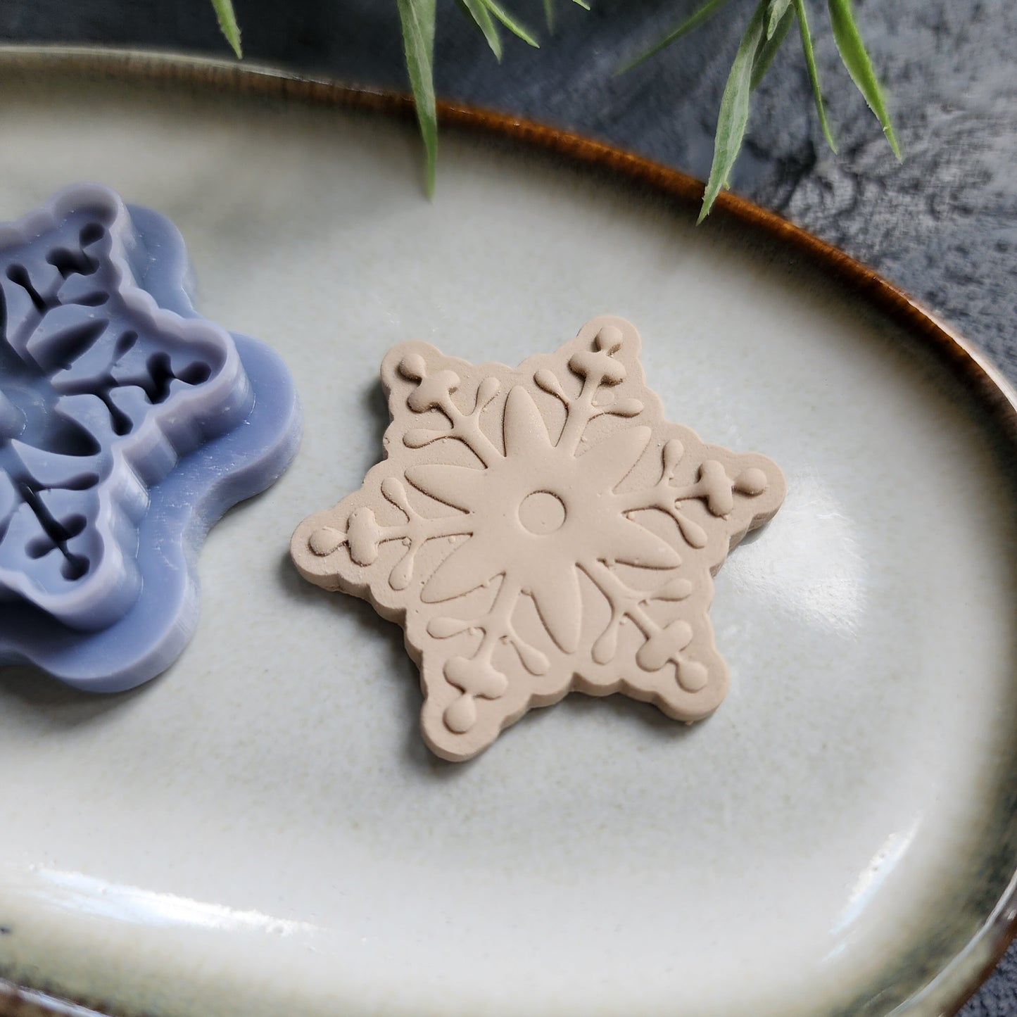 Christmas Polymer Clay cutters Snowflake Earrings molds Polymer clay tool sharp cutter stamp Jewelry stud earrings cutters
