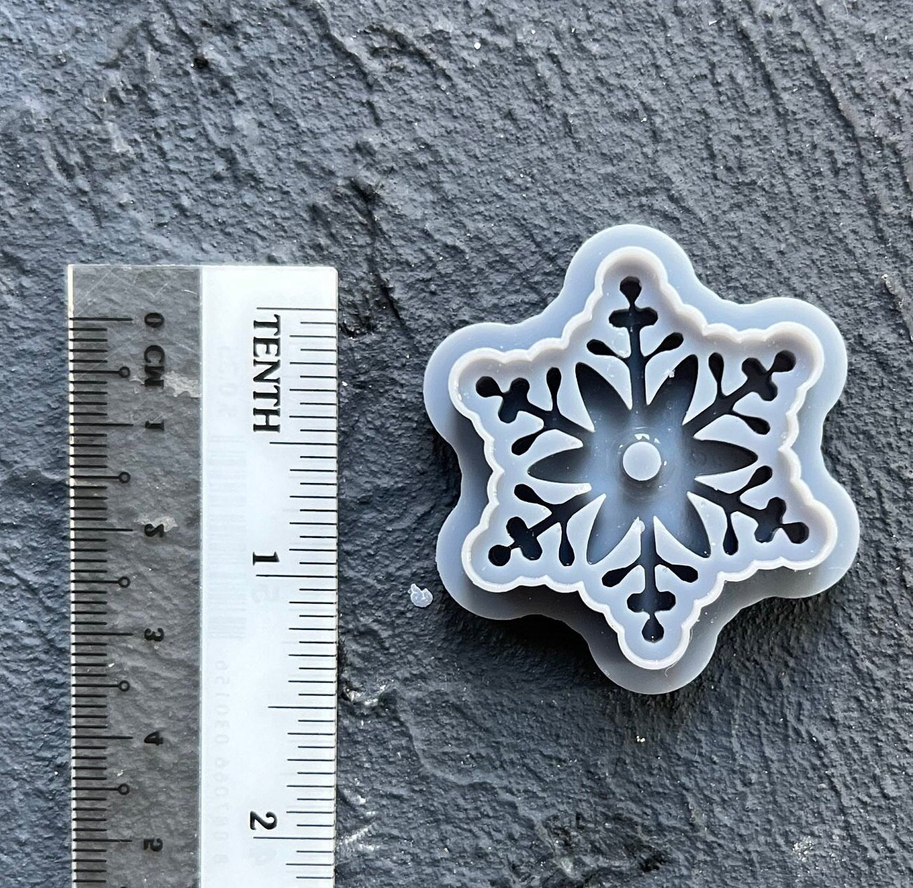 Christmas Polymer Clay cutters Snowflake Earrings molds Polymer clay tool sharp cutter stamp Jewelry stud earrings cutters