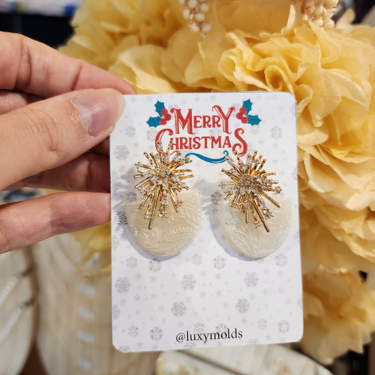 Christmas earrings Clay jewelry Polymer clay earrings Christmas gift Resin earrings Christmas tree earrings