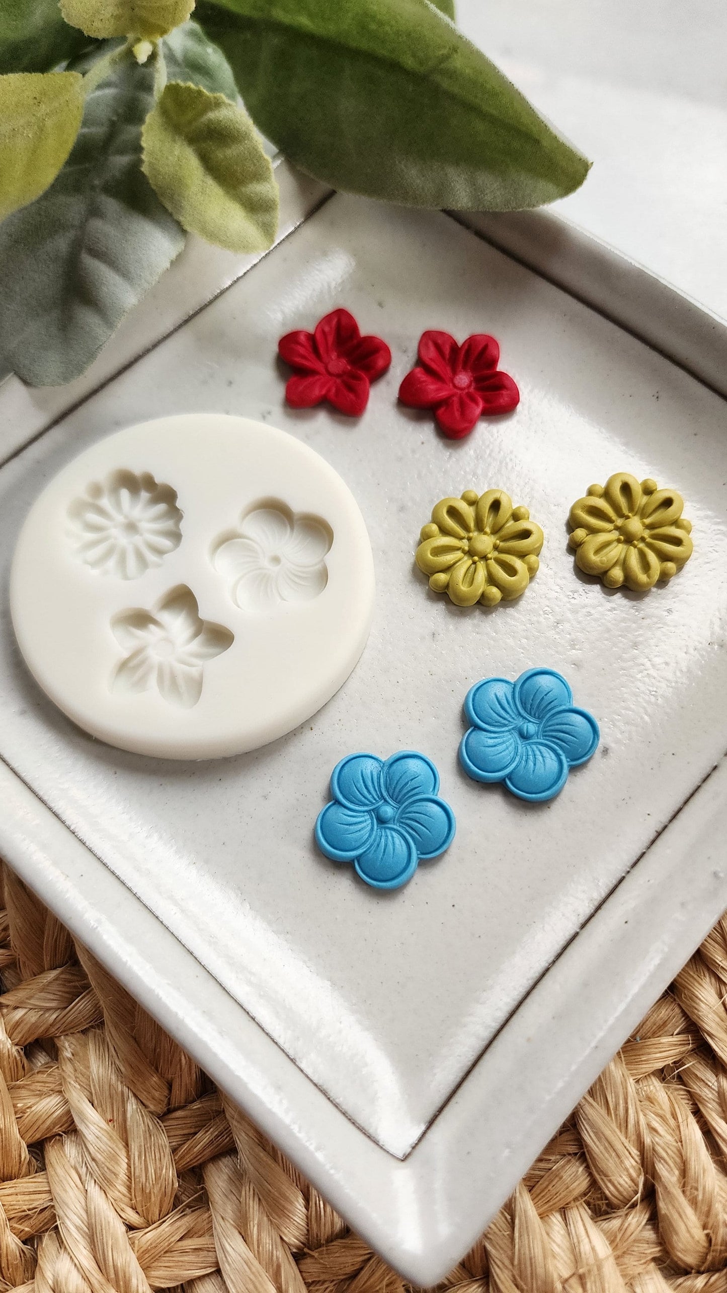 Polymer clay mold Silicone earrings mold "Flower" Summer mold mould for resin and polymer clay Polymer clay tool Clay cutter Clay texture