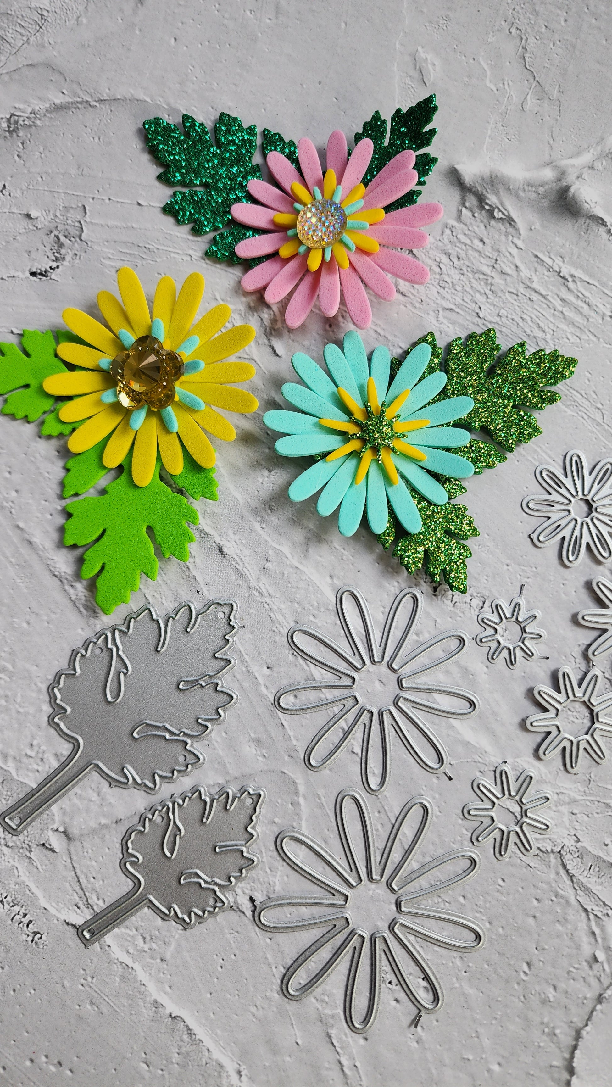 Flower Metal Cutting Dies "Daisy" Metal flower molds Scrapbooking tools supplies Metal templates Flower making tools Flower shape metal cutter - Luxy Kraft