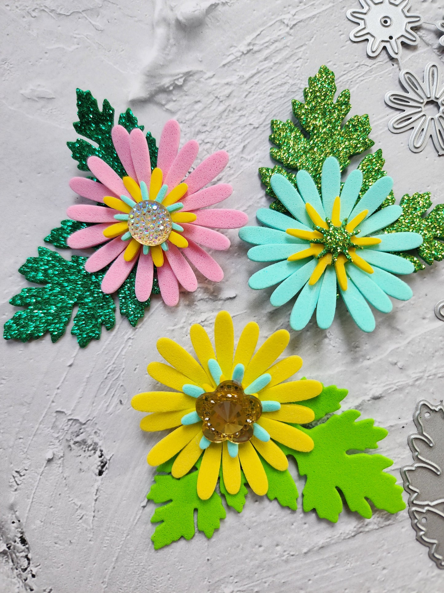 Flower Metal Cutting Dies "Daisy" Metal flower molds Scrapbooking tools supplies Metal templates Flower making tools Flower shape metal cutter - Luxy Kraft