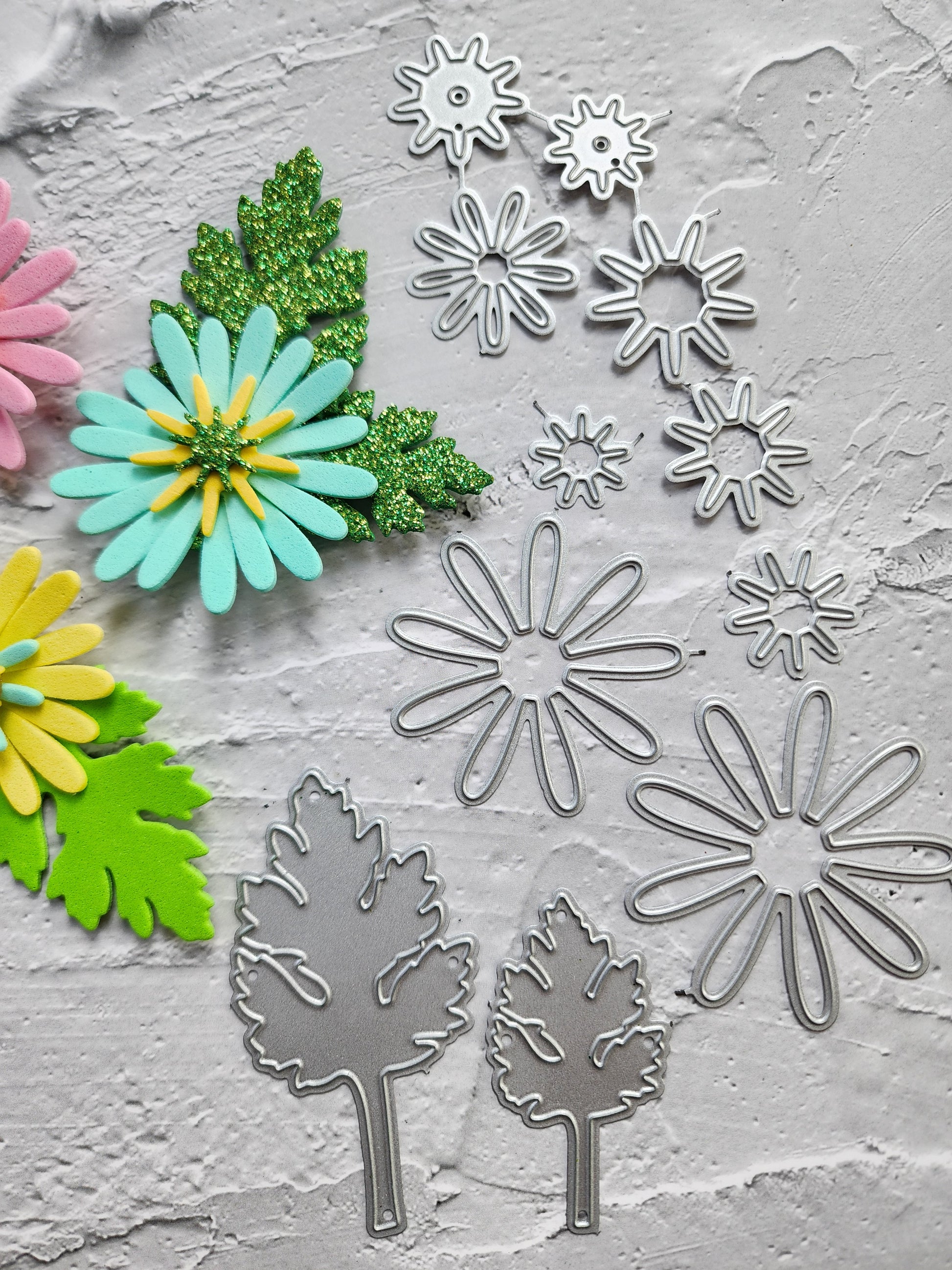 Flower Metal Cutting Dies "Daisy" Metal flower molds Scrapbooking tools supplies Metal templates Flower making tools Flower shape metal cutter - Luxy Kraft