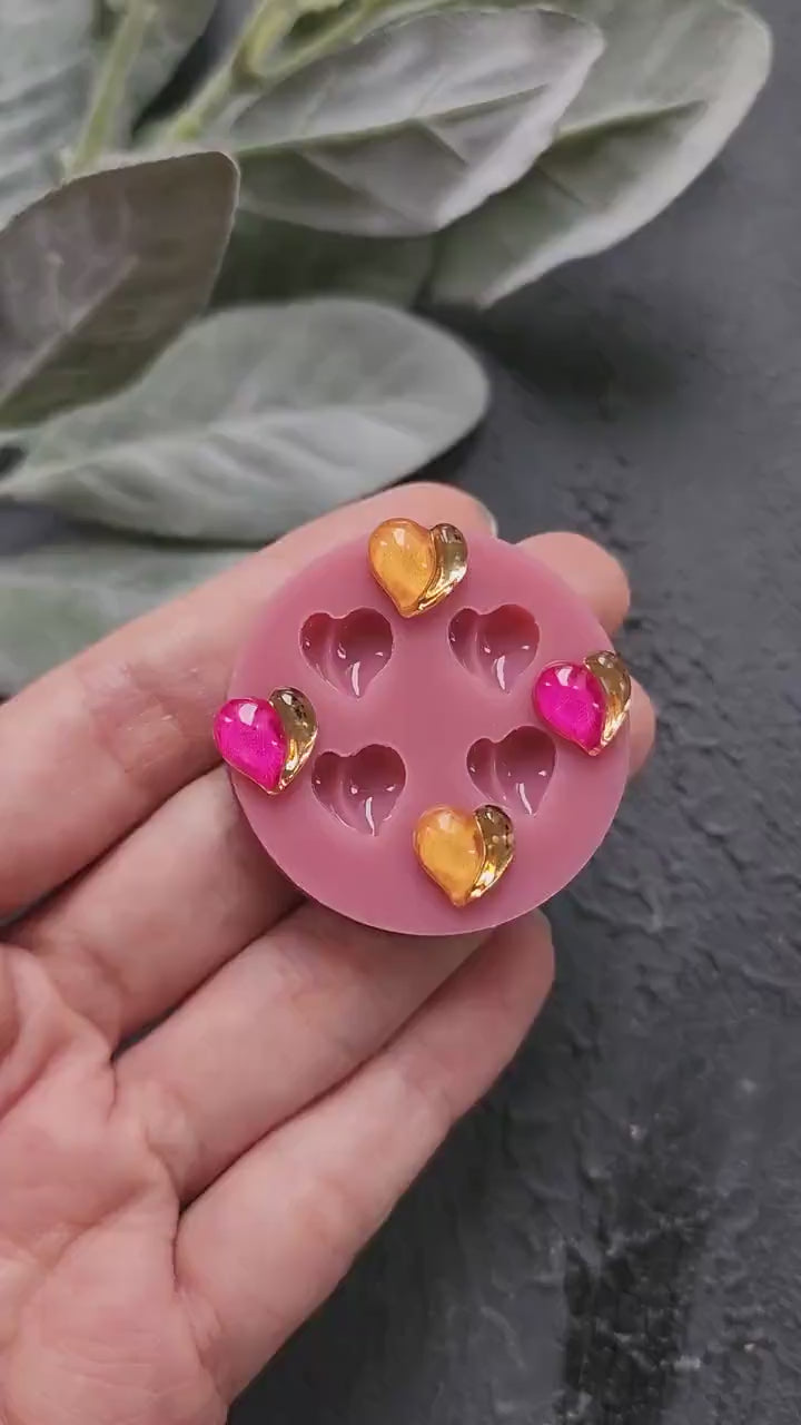 Silicone earrings mold / Silicone epoxy mold / Silicone stud earring moulds / Silicone UV resin molds / Heart jewelry mold/ Clay tool