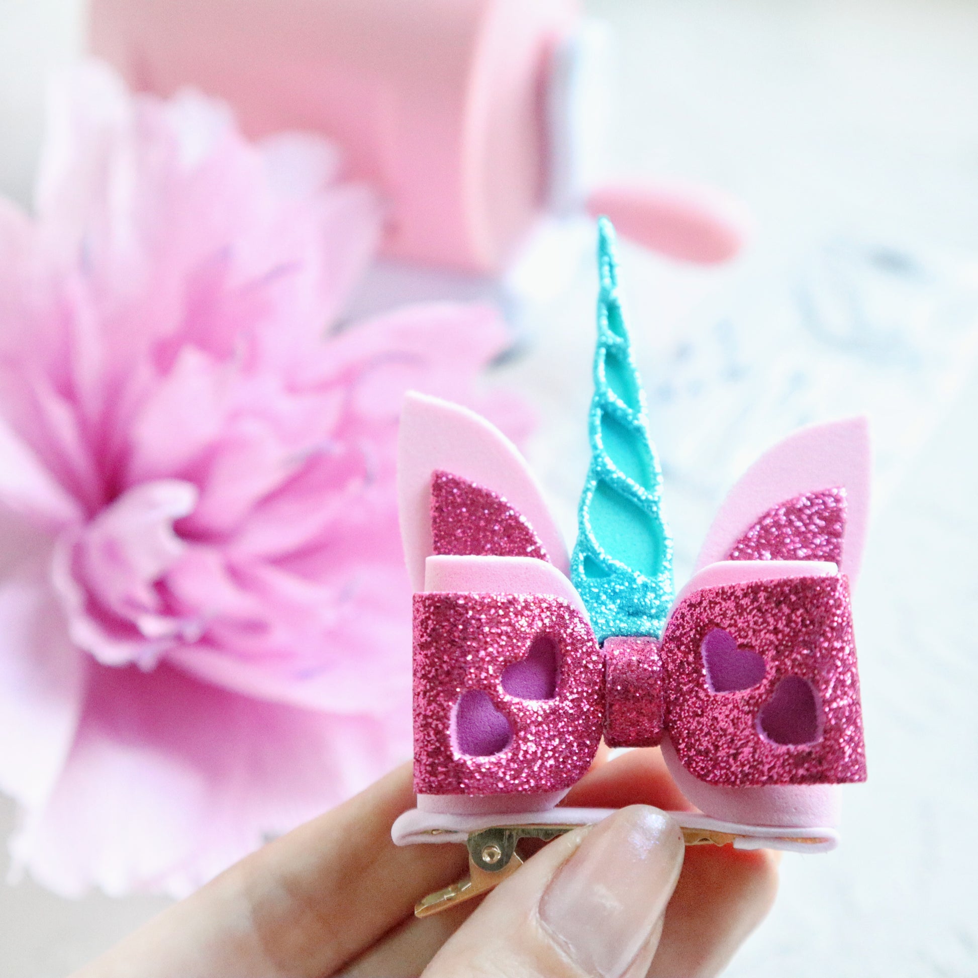 UNICORN HEART BOW CUTTING DIES 6 PCS SET - Luxy Kraft