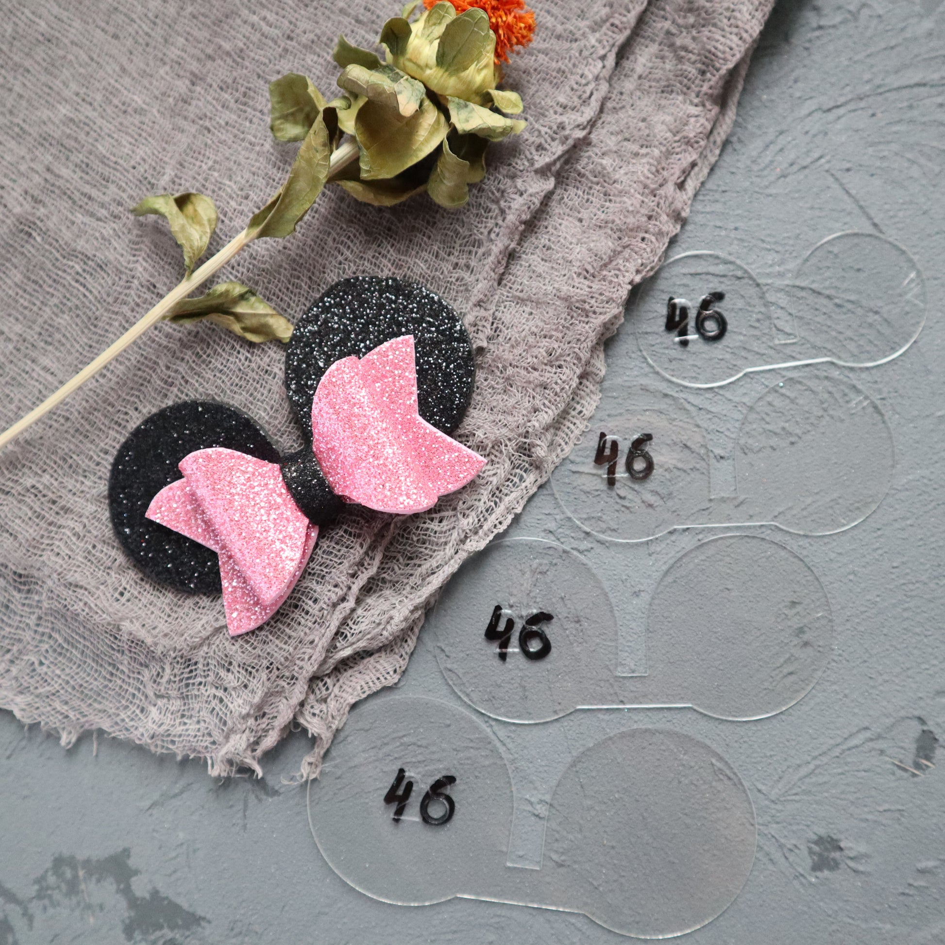 MINNIE MOUSE BOW MAKING PLASTIC TEMPLATES N-46 SET OF 4 PCS - Luxy Kraft