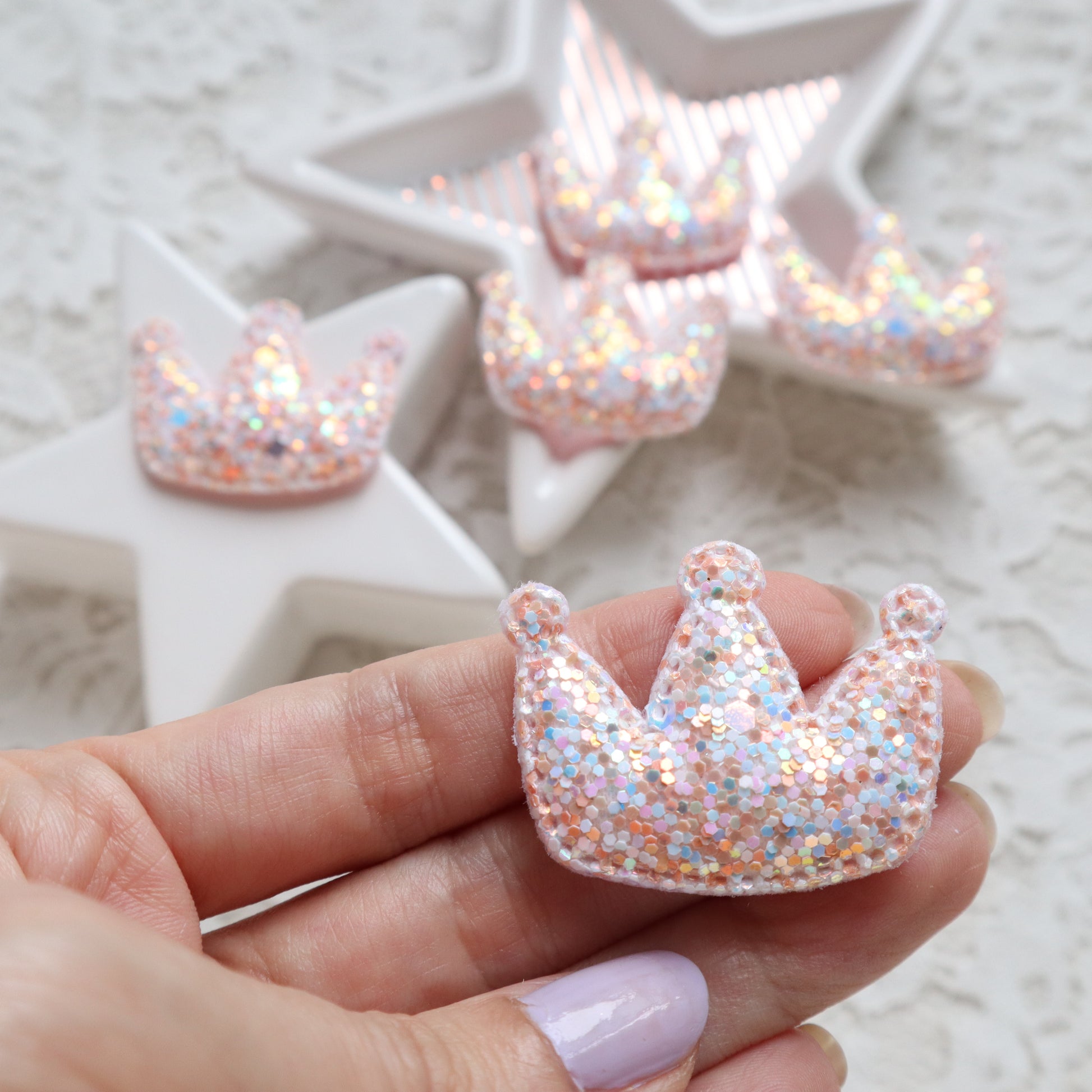 Chunky Glitter Crowns patches 4x3.2 cm 6 pcs - Luxy Kraft