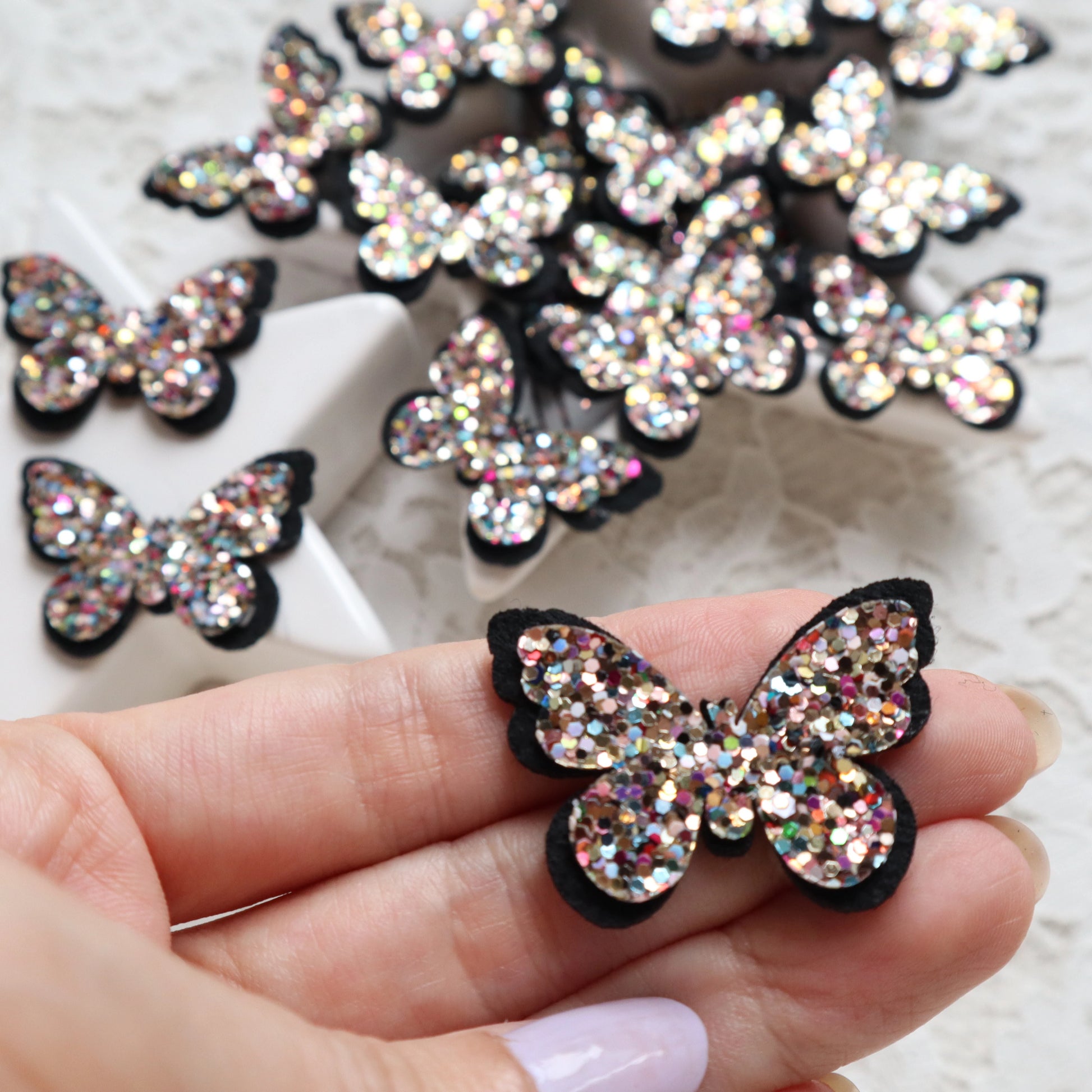 Glitter Butterfly patches 4x3.1 cm 10 pcs - Luxy Kraft