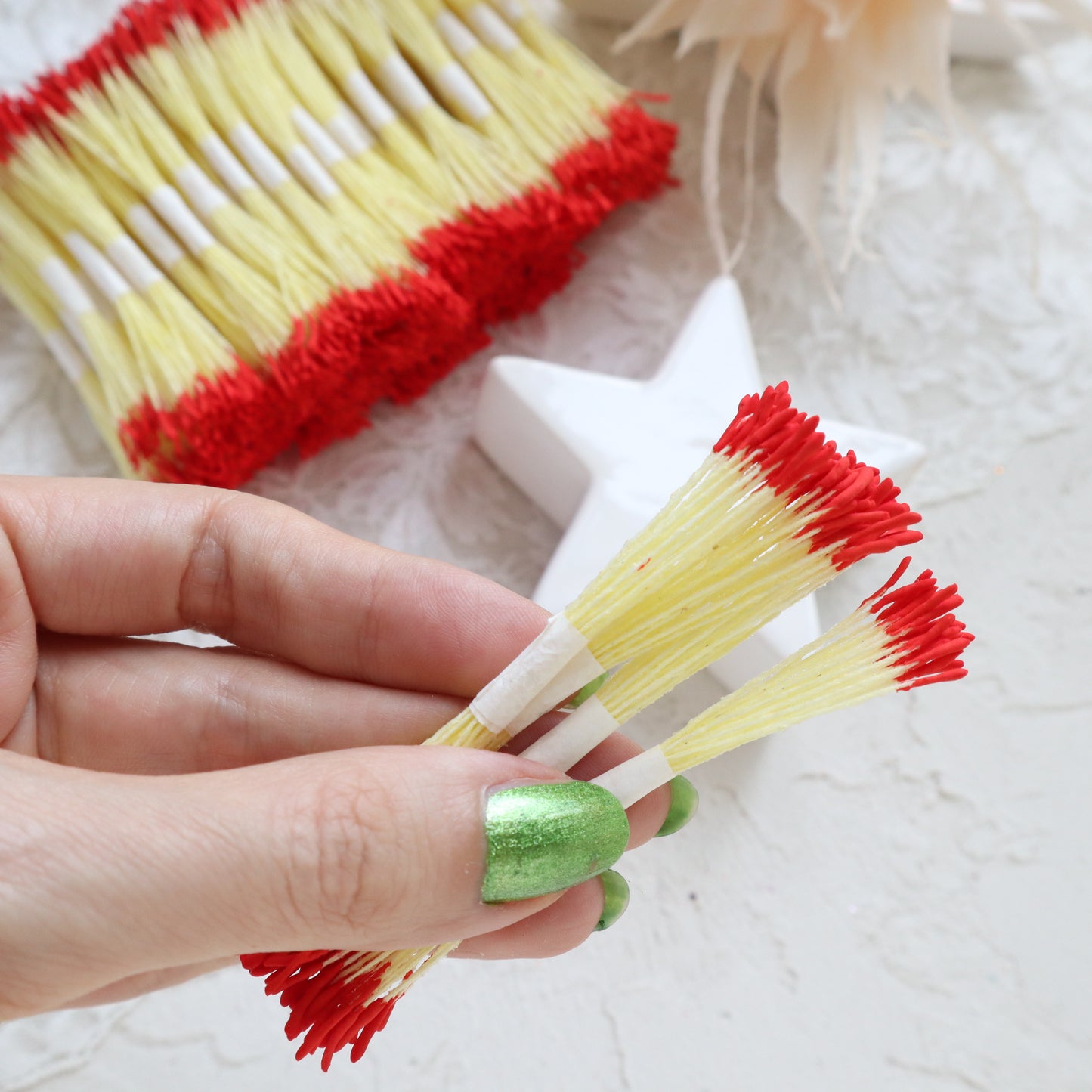 Thai flower stamens 2 mm 2500 pcs (5000 head) - Luxy Kraft